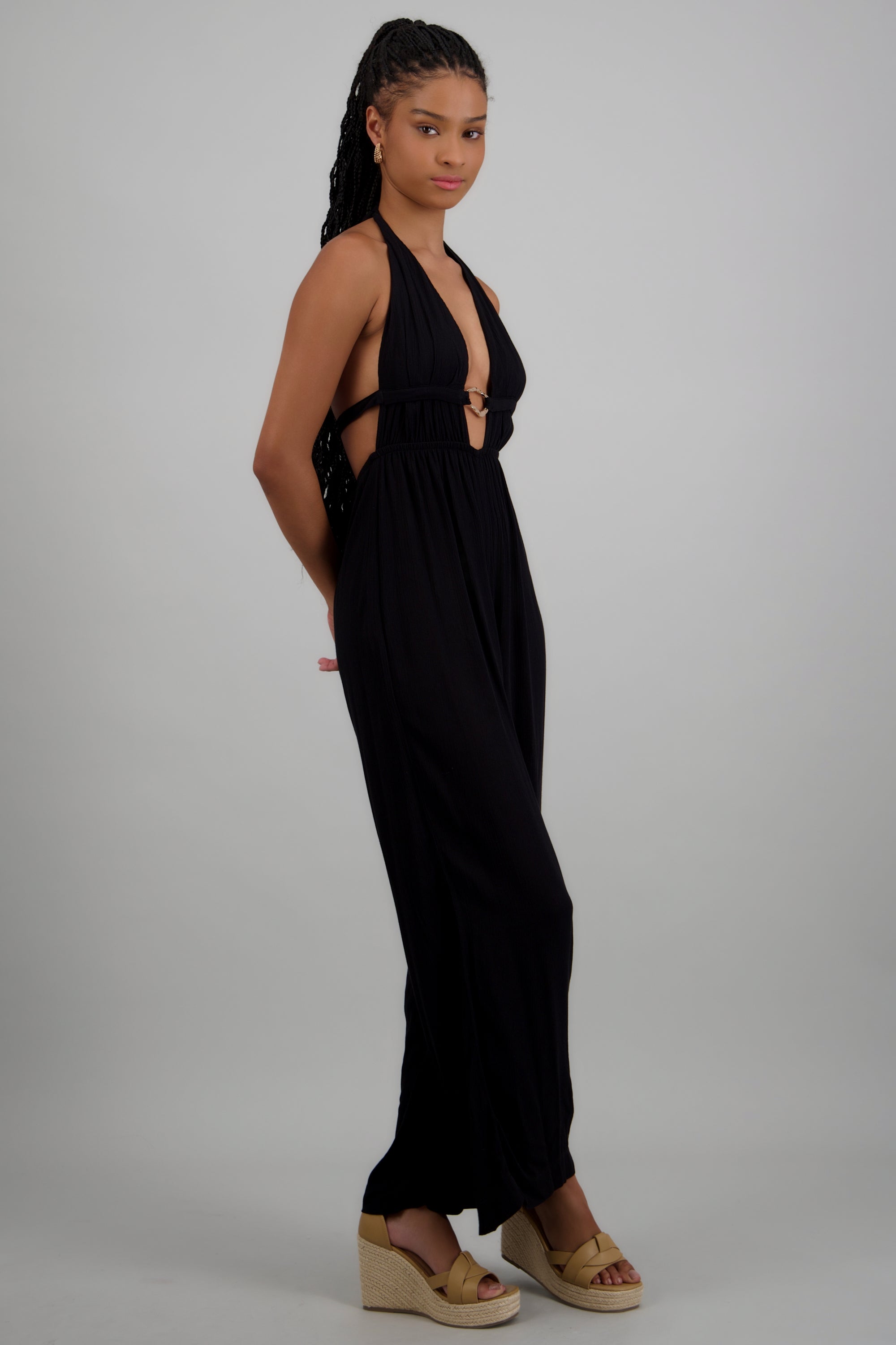 Jumpsuit halter detalle aro metalico NEGRO