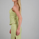 LIGHT GREEN