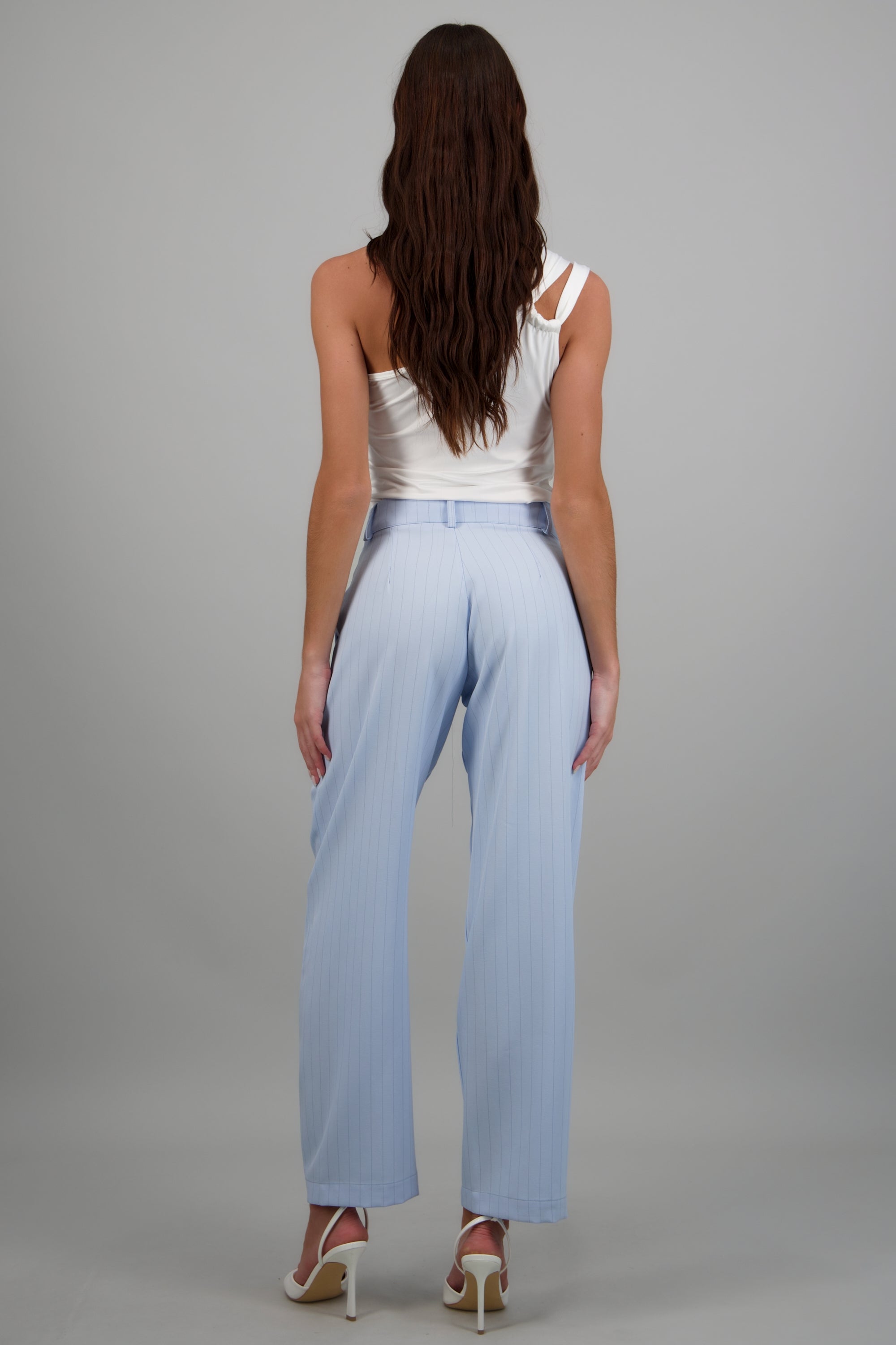 Pantalon de rayas con bolsas AZUL PASTEL
