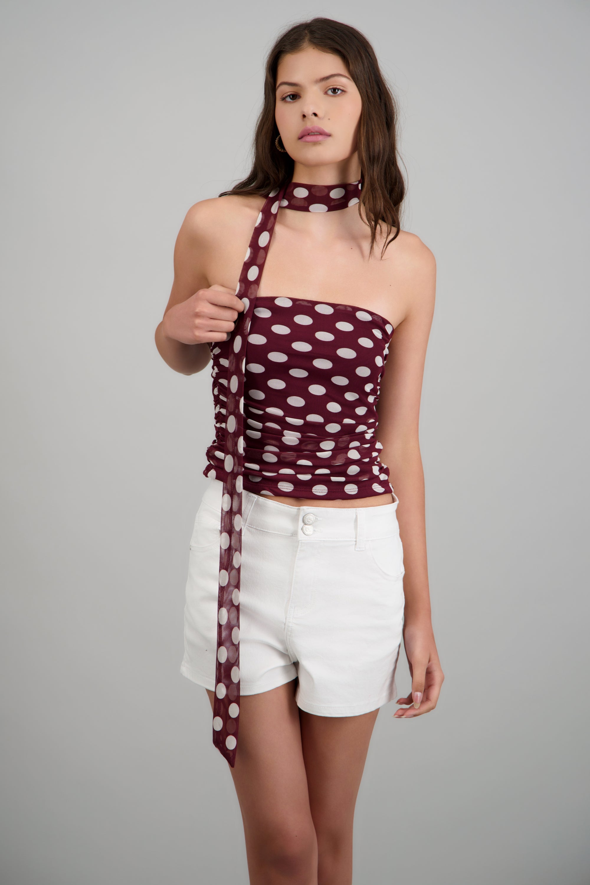 Top strapples drapeado detalle bufanda polka CIRUELA