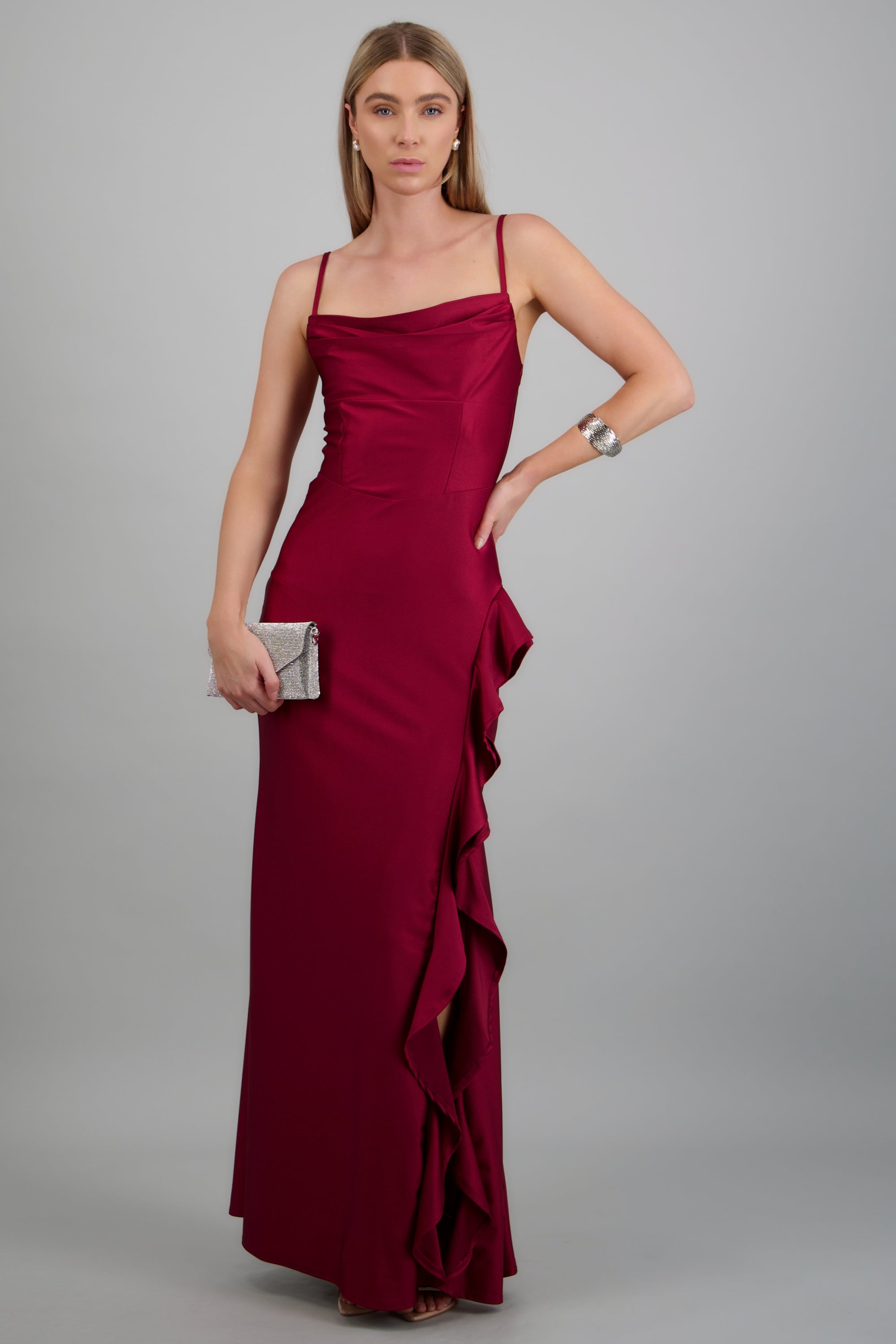 Vestido maxi detalle olan CIRUELA