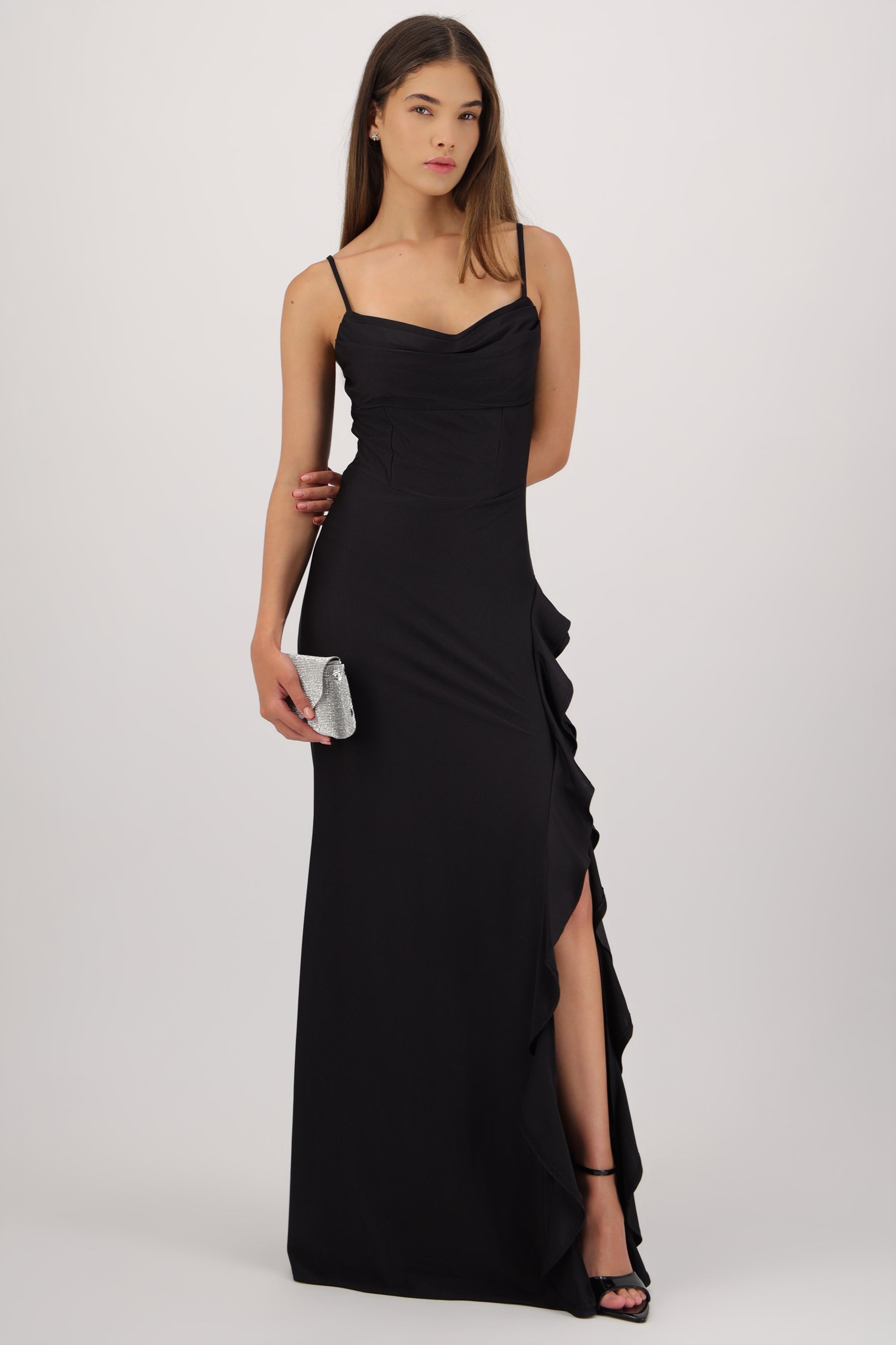 Vestido maxi detalle olan NEGRO