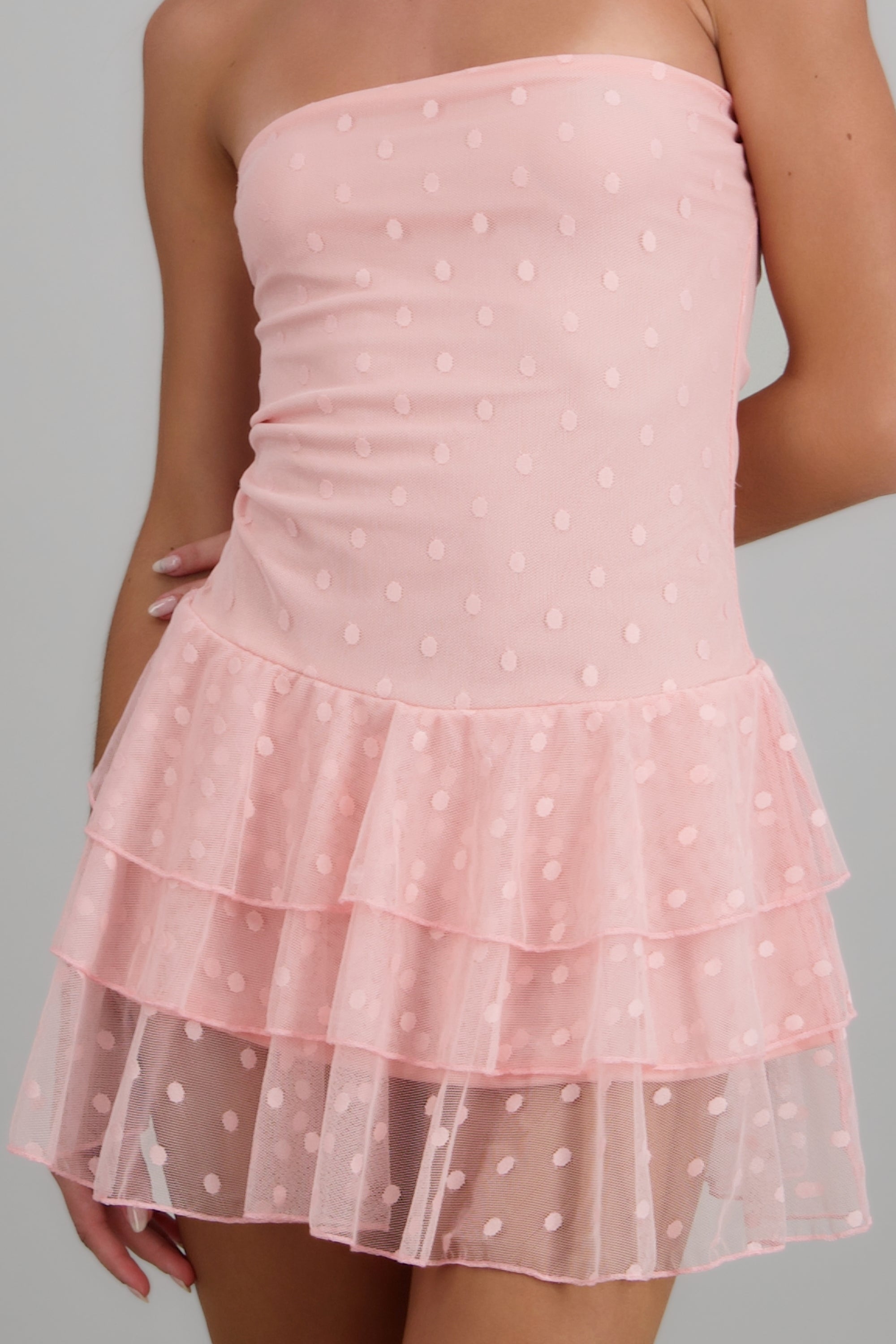 Vestido mini strapples encaje polka ROSA PASTEL