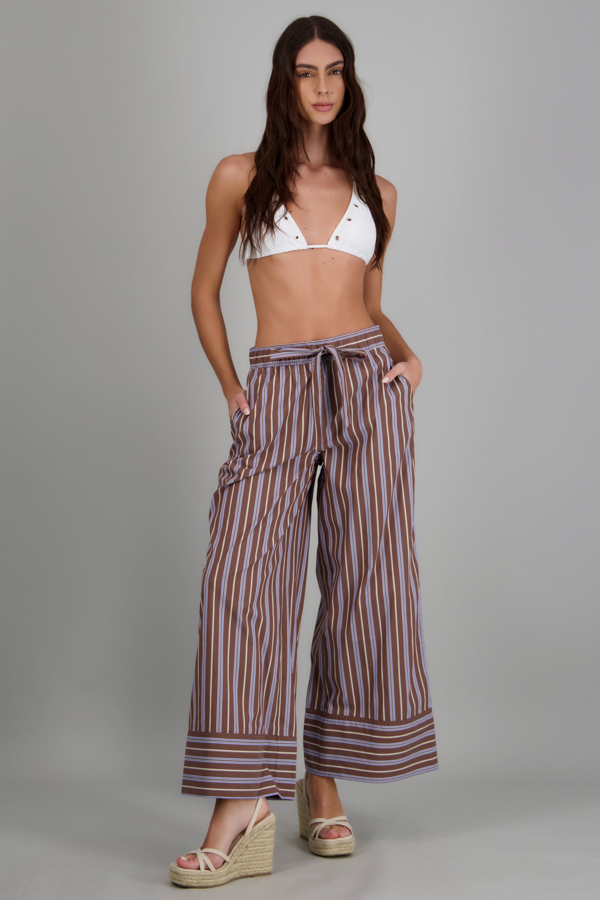 Pantalones lineas resortes CAFE COMBO