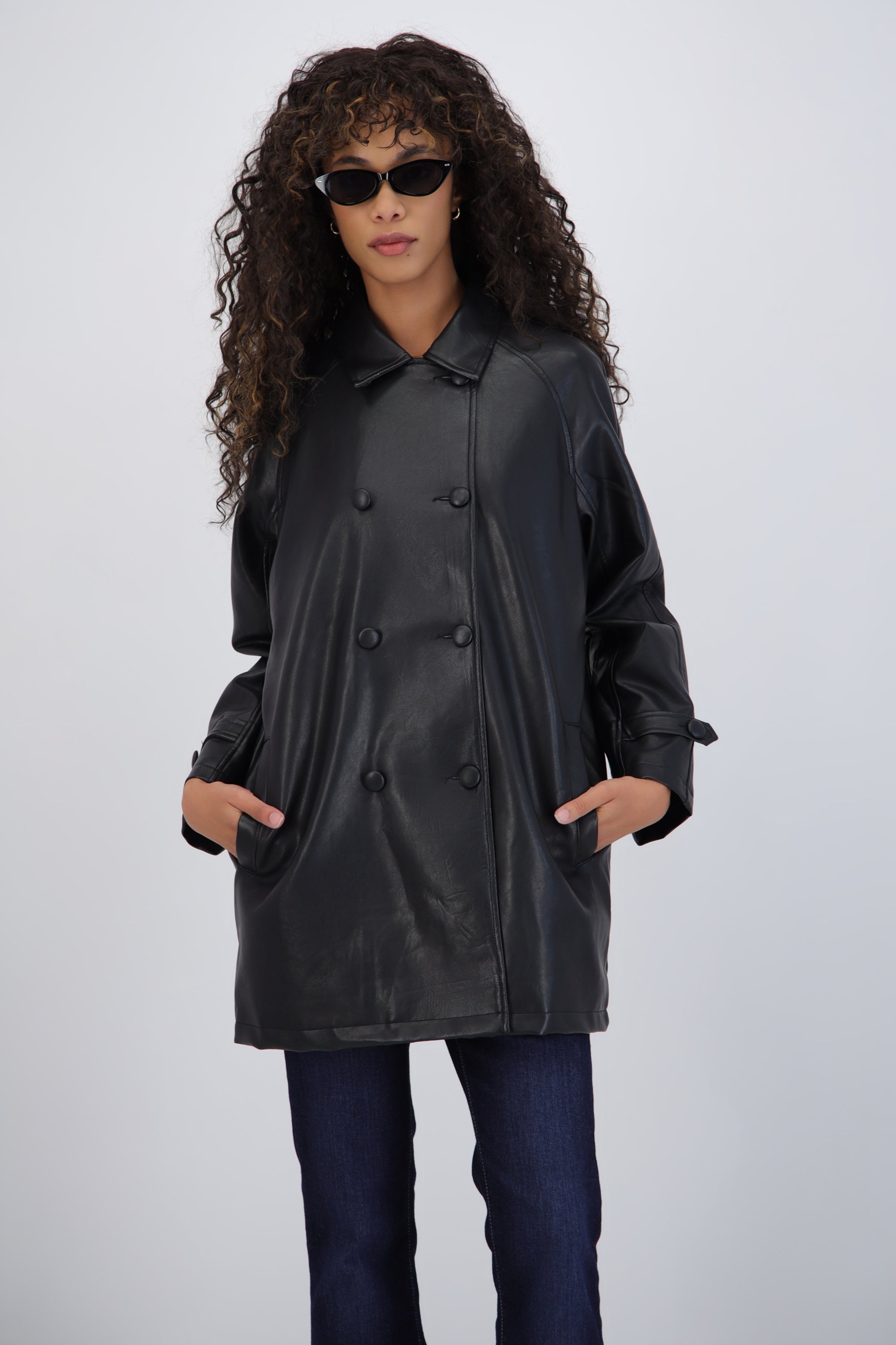 Saco 8 botones PU