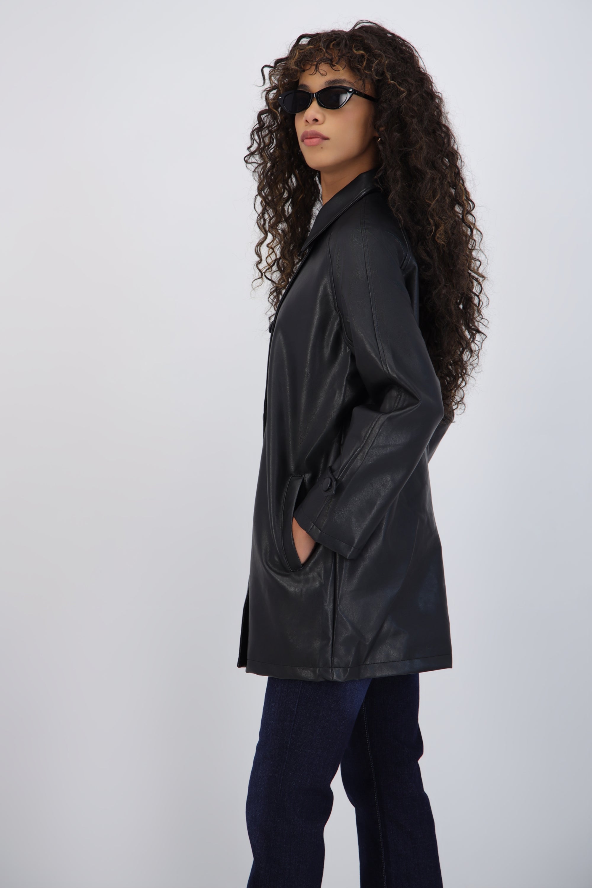 Saco 8 botones PU