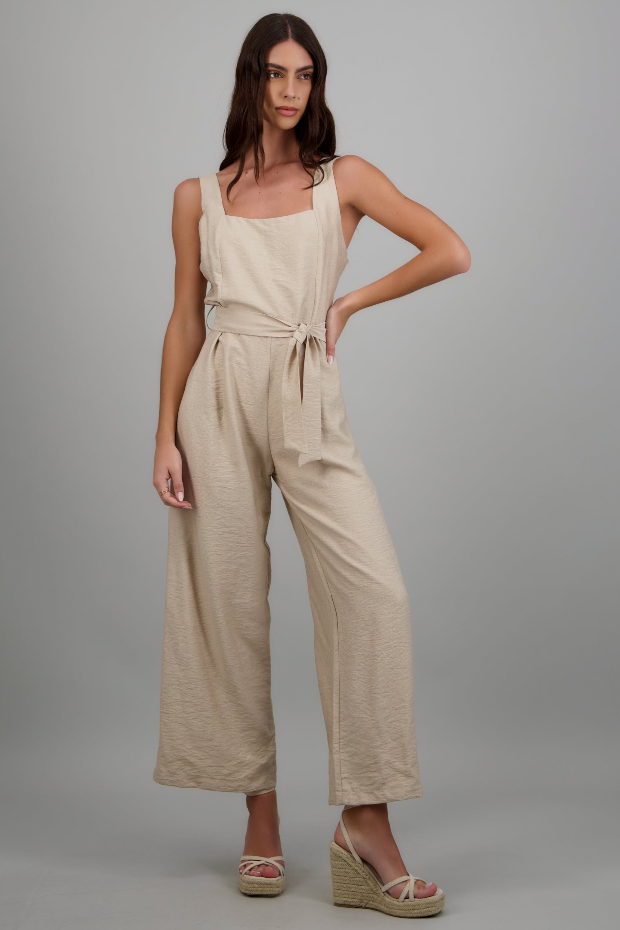 Jumpsuit escote cuadrado detalle textura ARENA