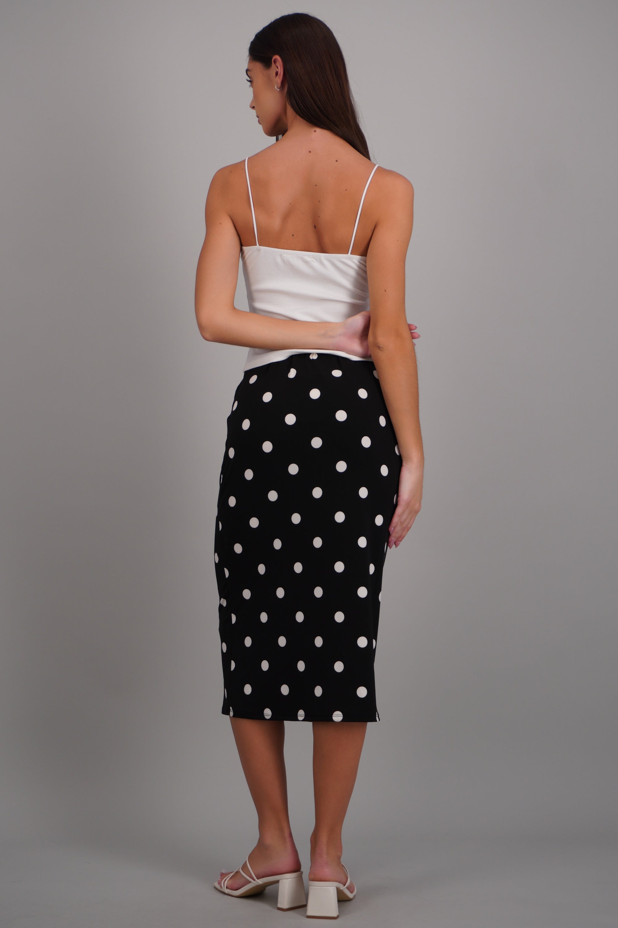 Falda satinada polka dots NEGRO COMBO