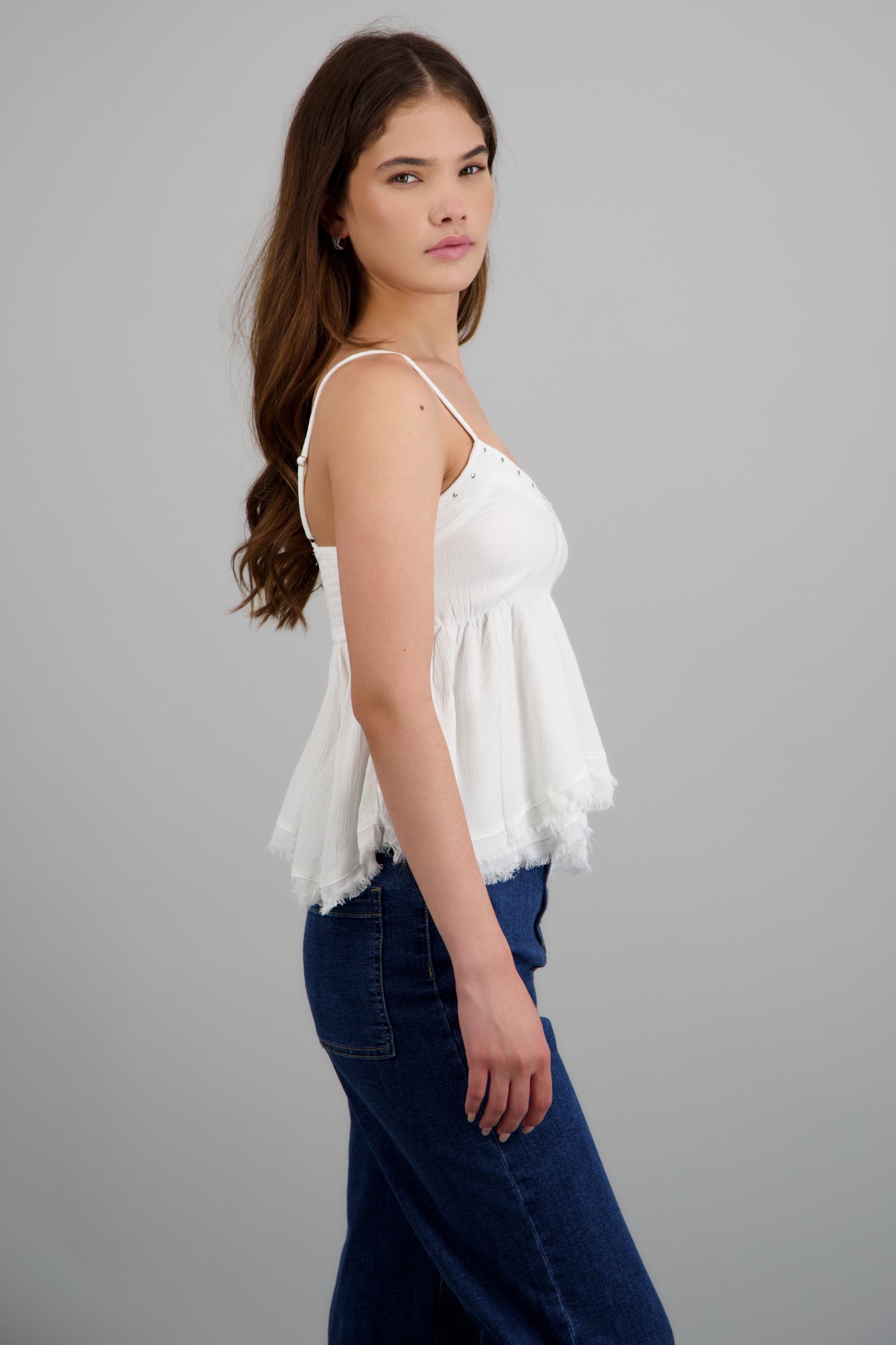 Top tirantes detalle studs BLANCO