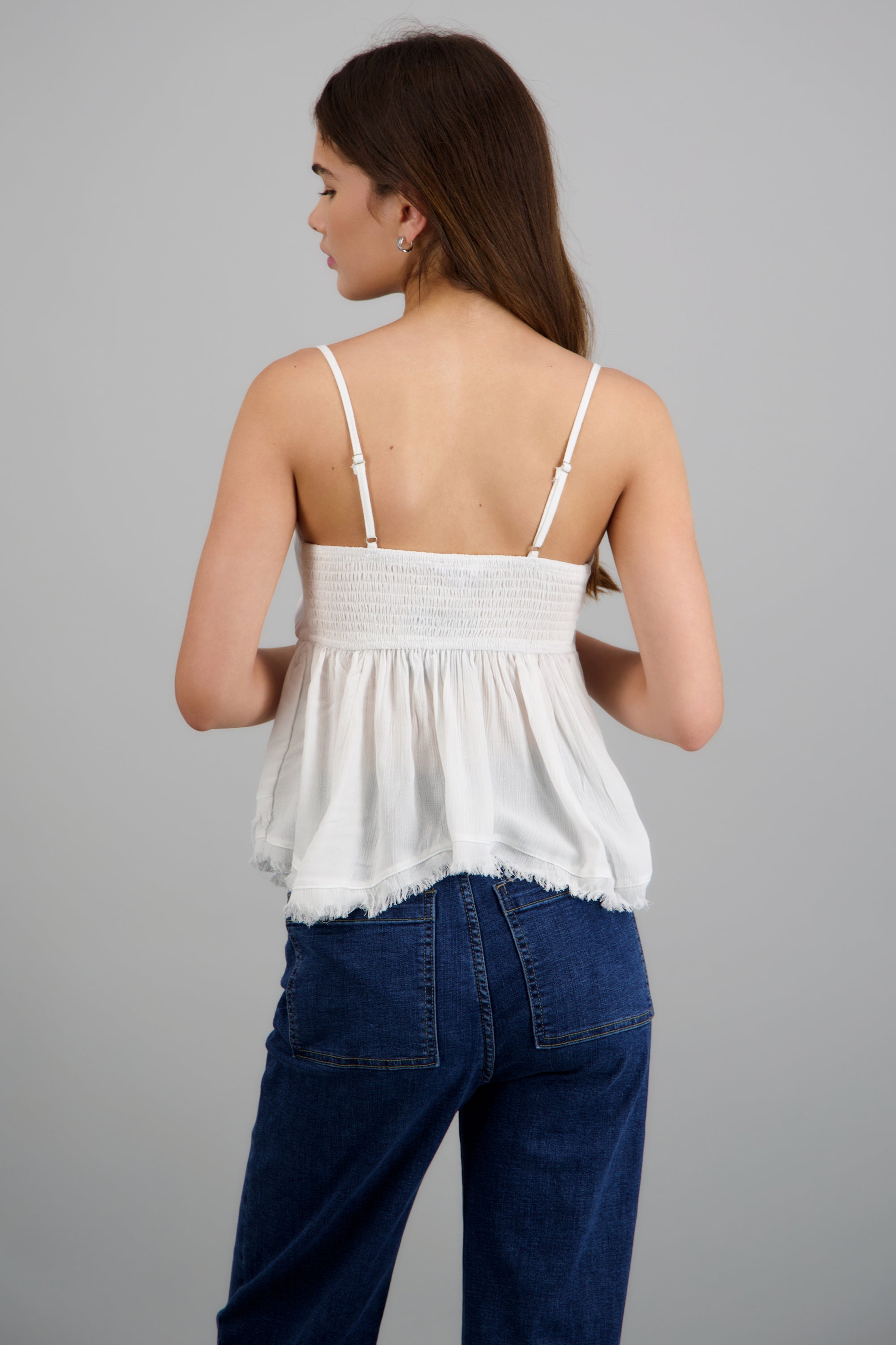 Top tirantes detalle studs BLANCO