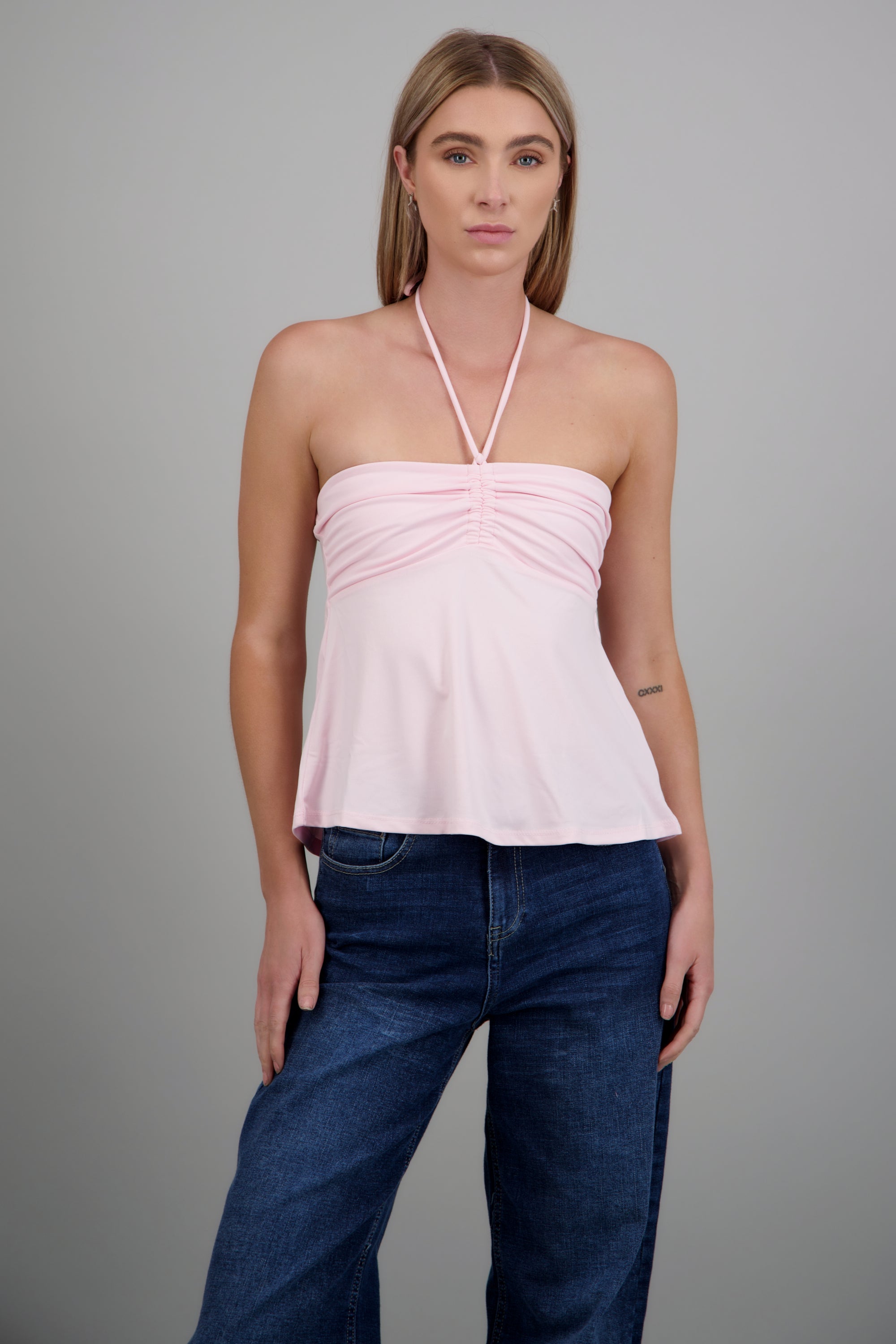 Top halter amarre frunce escote ROSA PASTEL