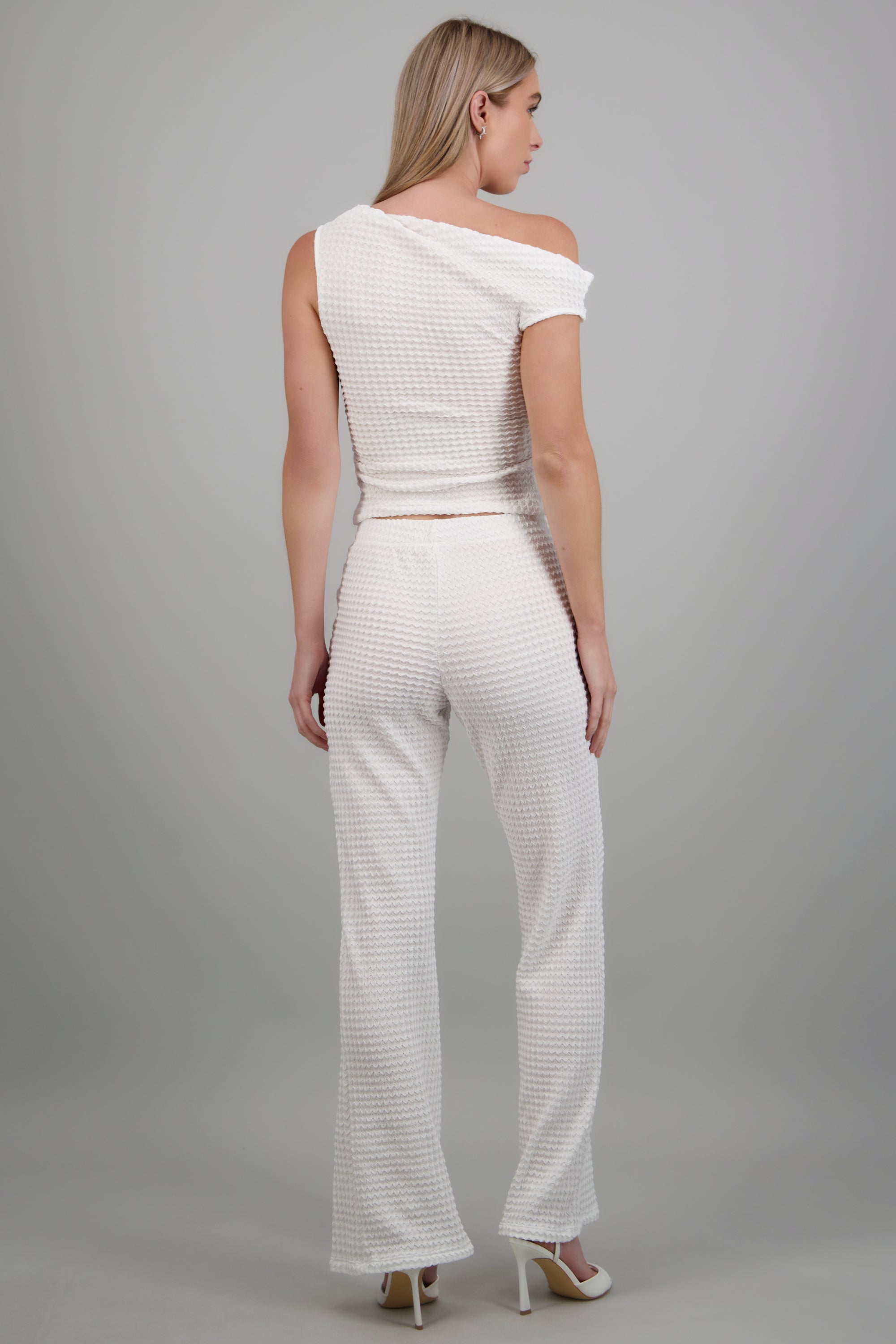 Pantalon fluido detalle textura BLANCO
