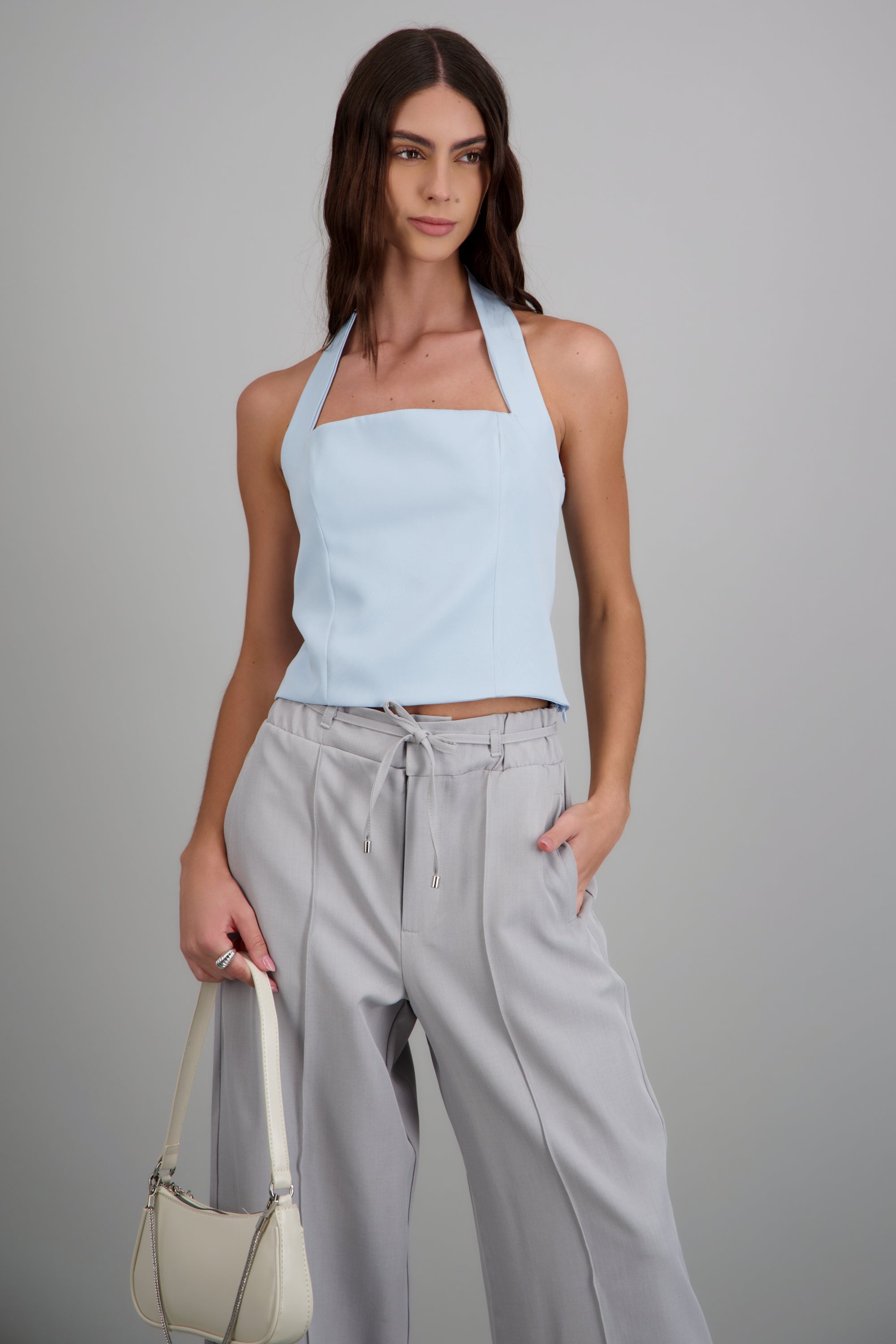 Top sastreado halter AZUL CIELO