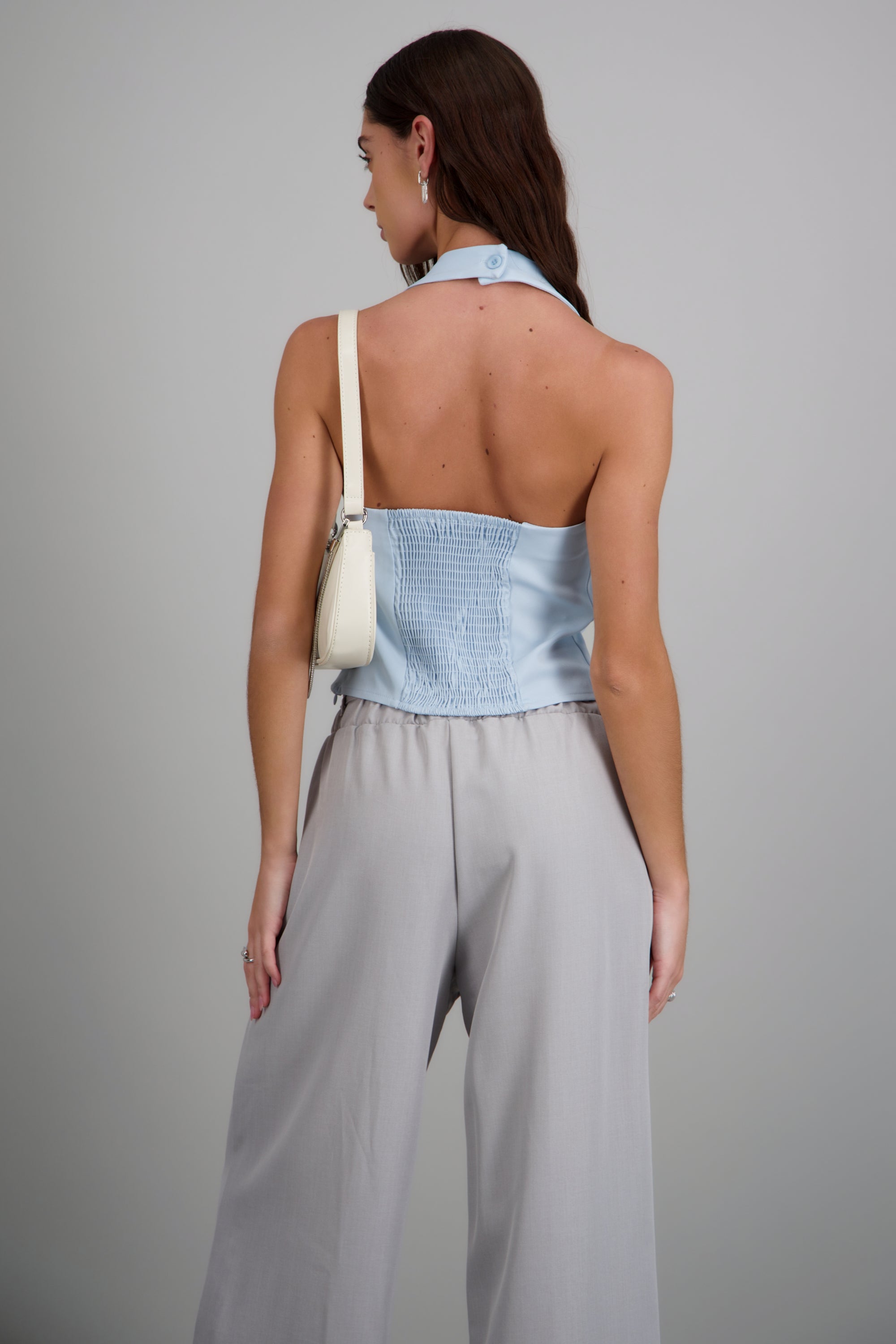 Top sastreado halter AZUL CIELO