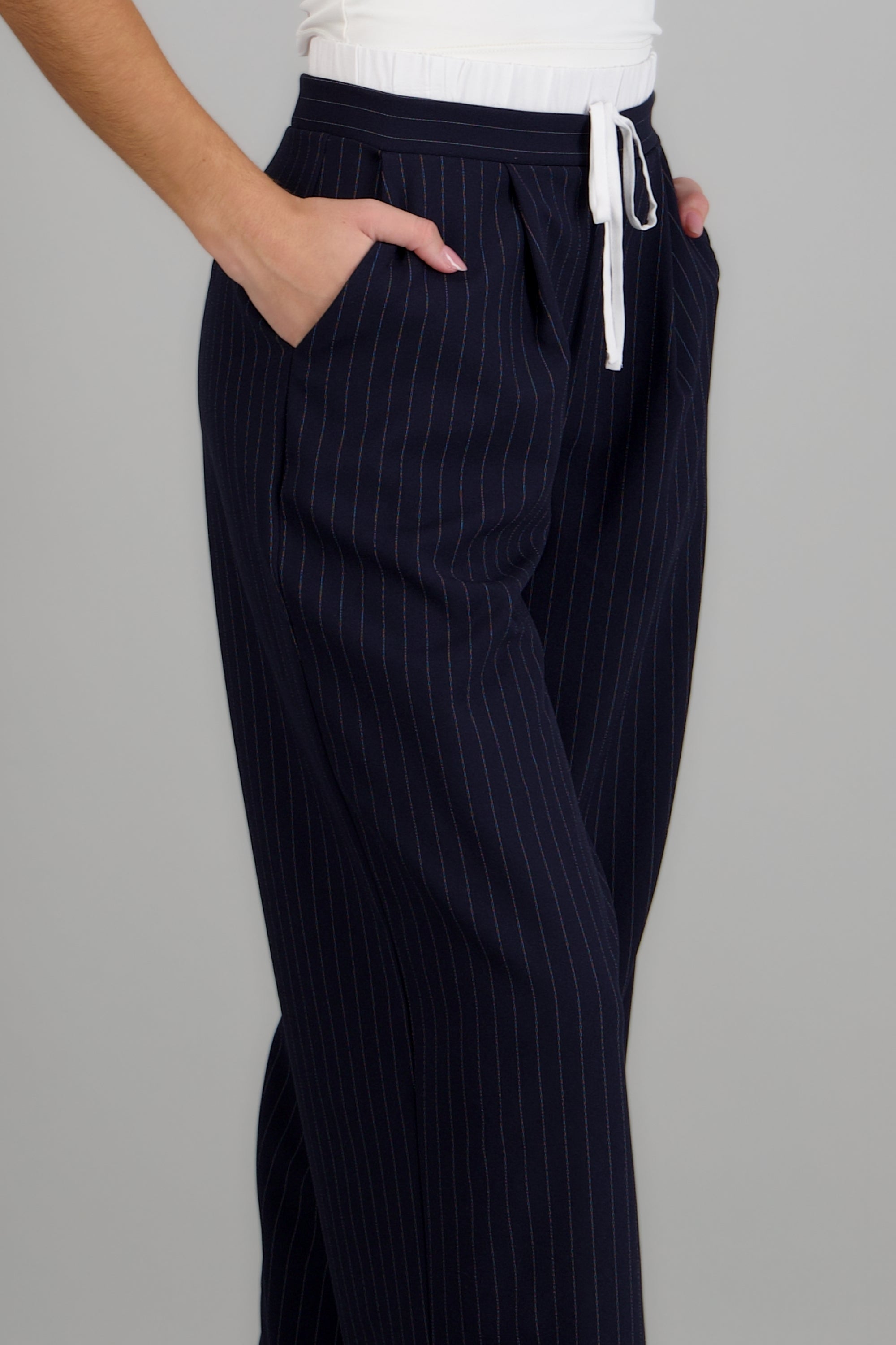 Pantalon amplio detalle pretina rayas MARINO COMBO