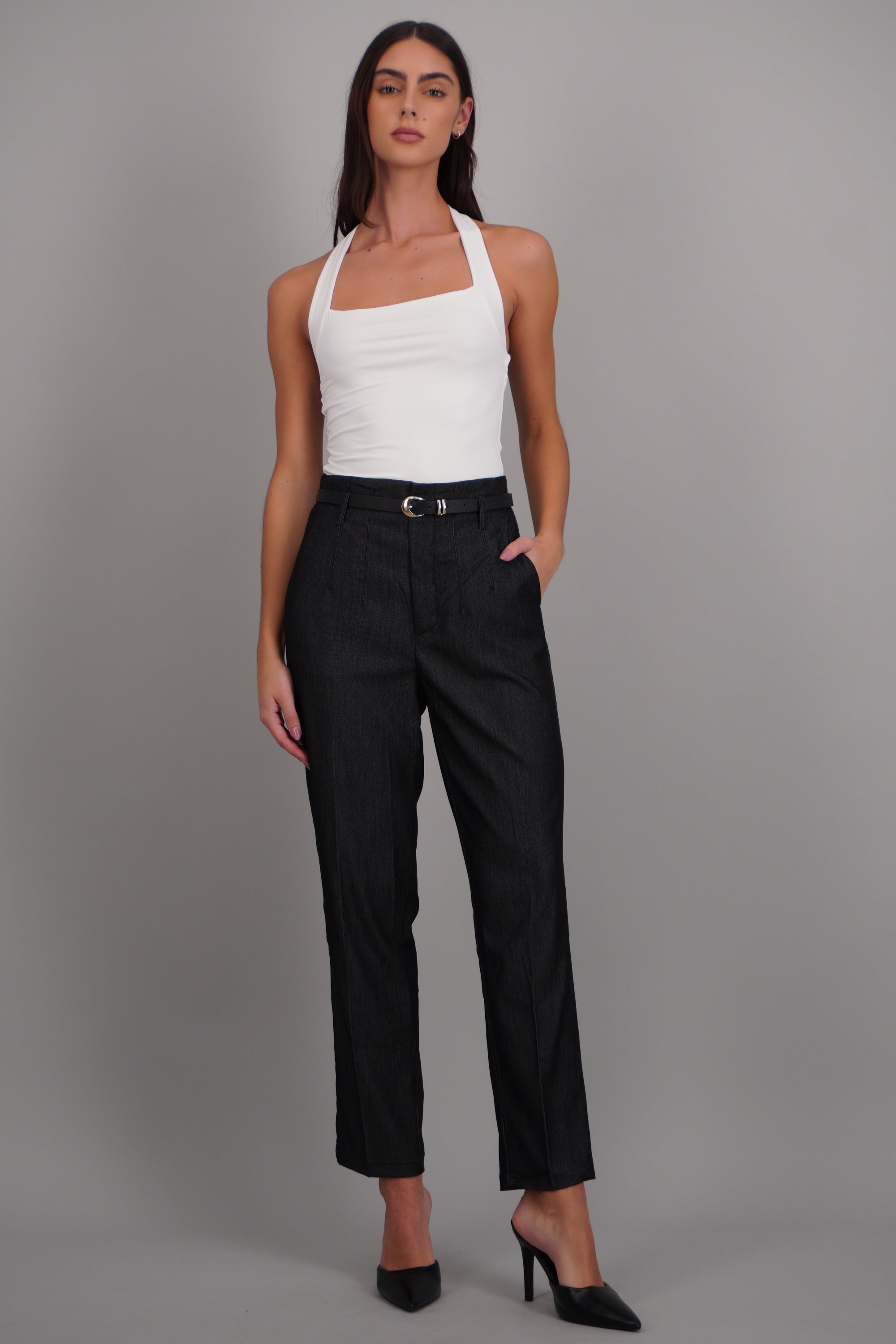pantalon recto detalle cinturón NEGRO