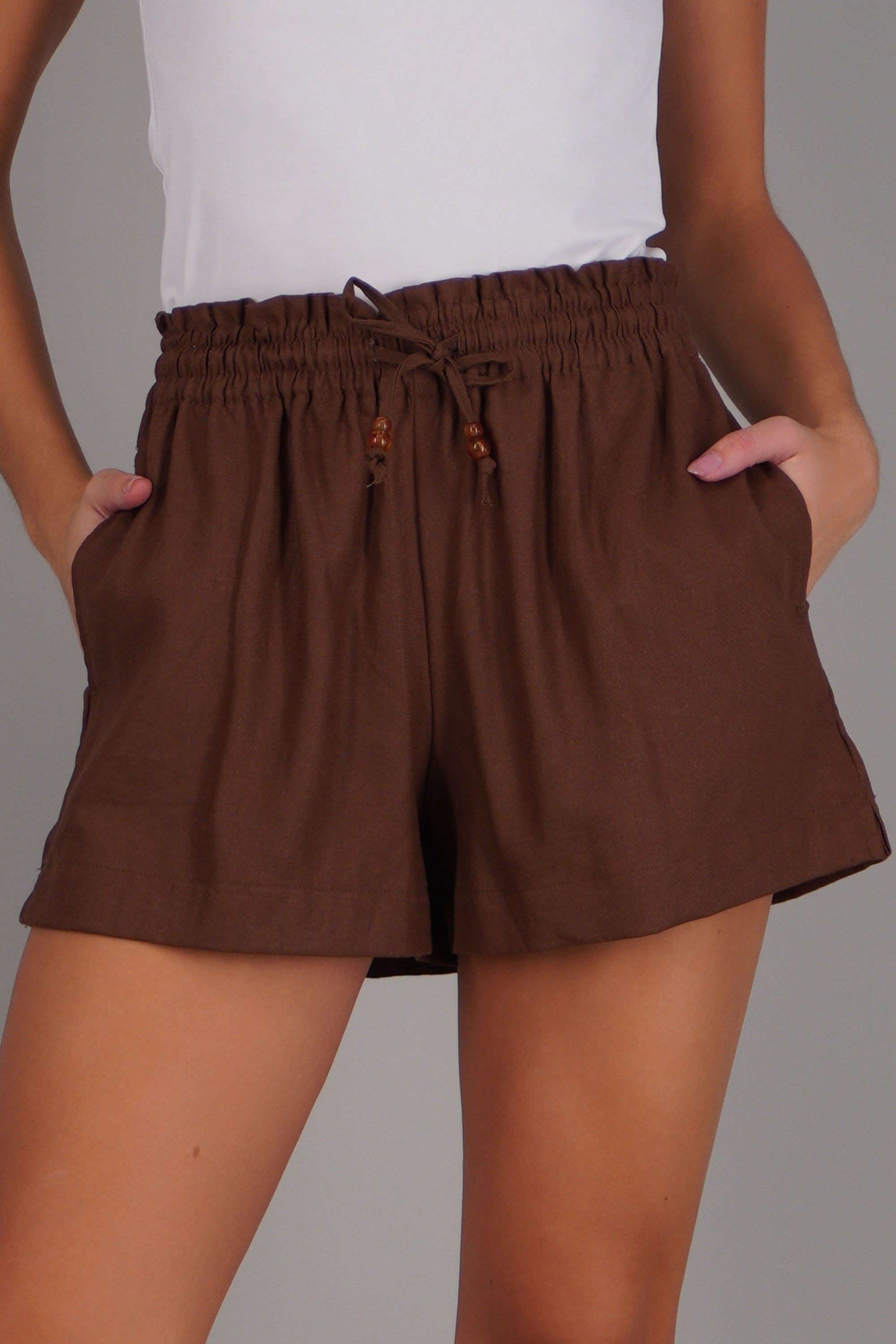 shorts lino detalle jareta funcional CHOCOLATE