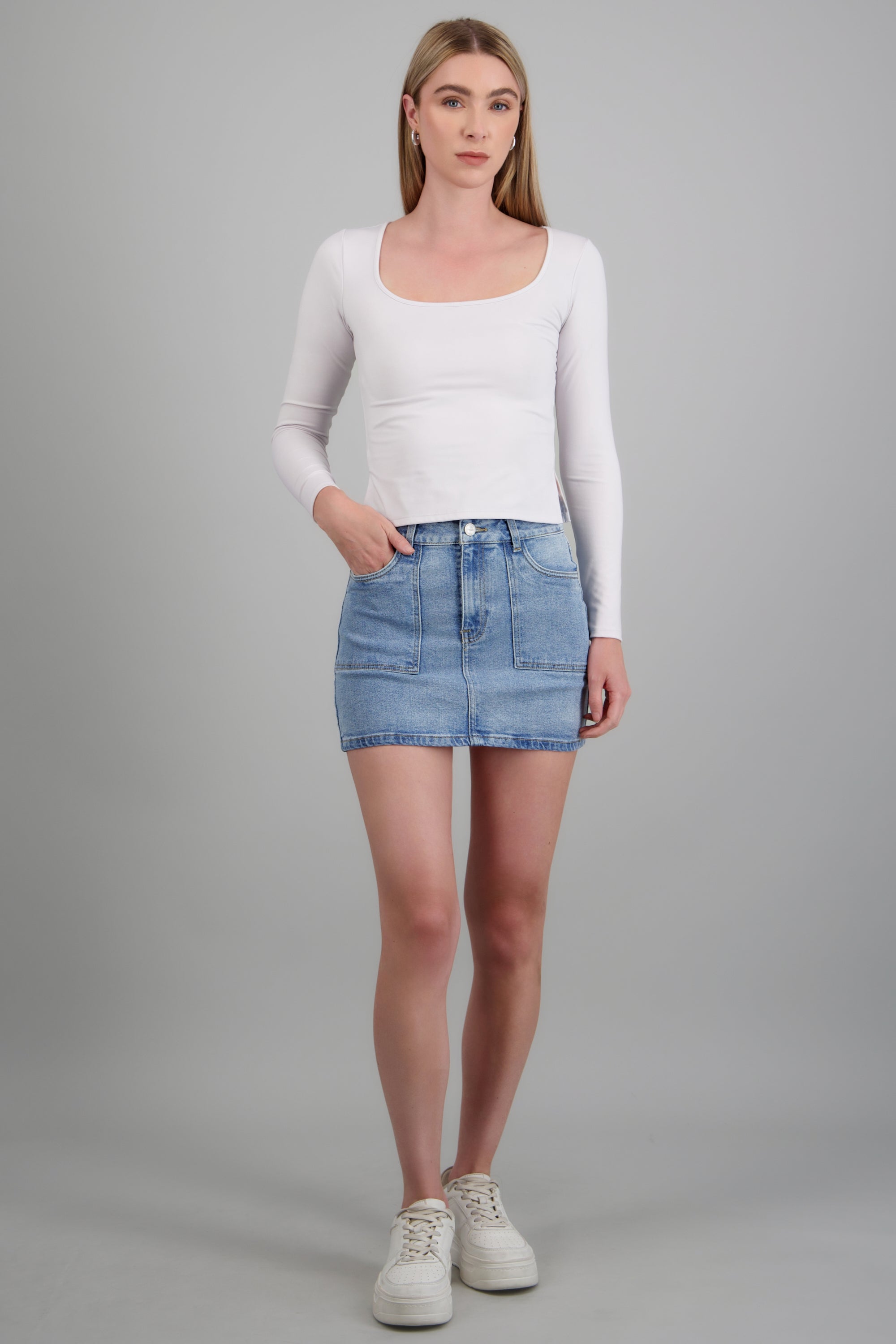 Falda básica bolsas MEDIUM WASH