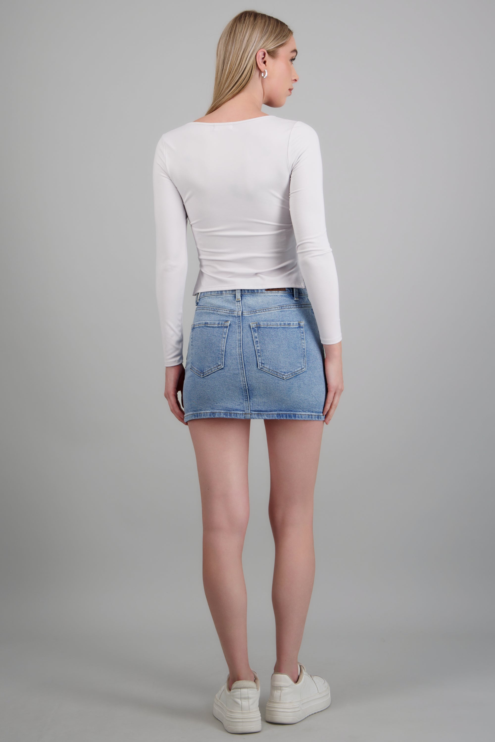 Falda básica bolsas MEDIUM WASH