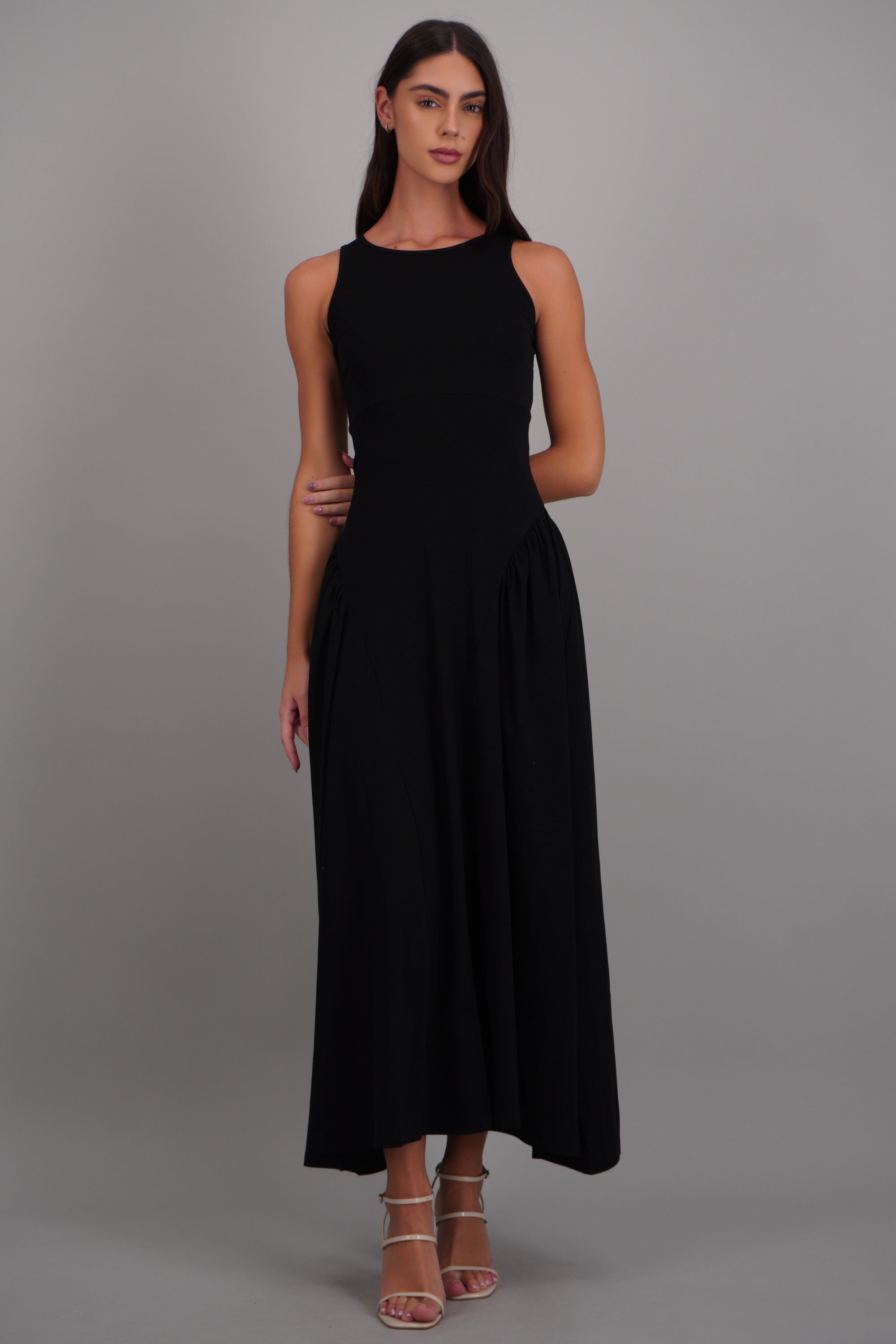 Vestido maxi son mangas cuello redondo NEGRO