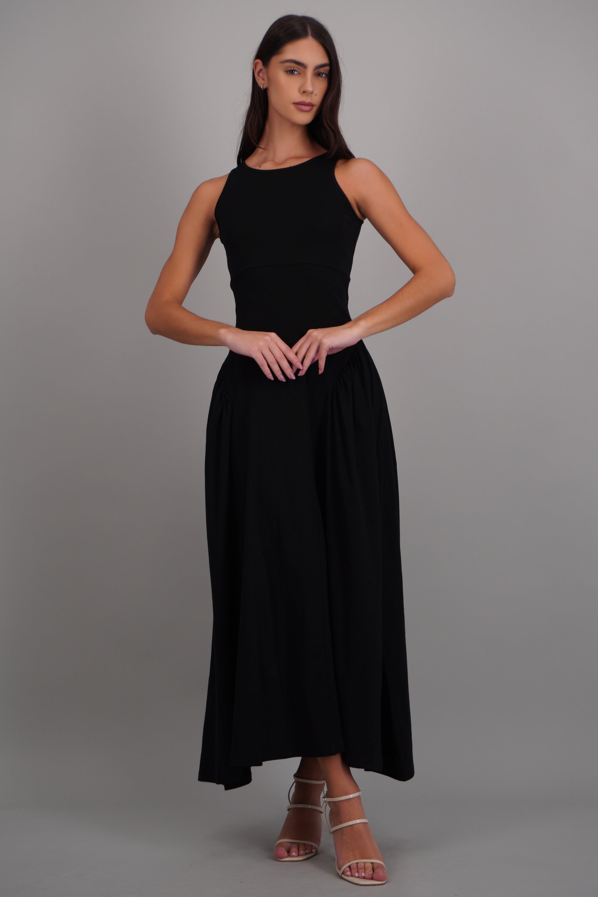 Vestido maxi son mangas cuello redondo NEGRO