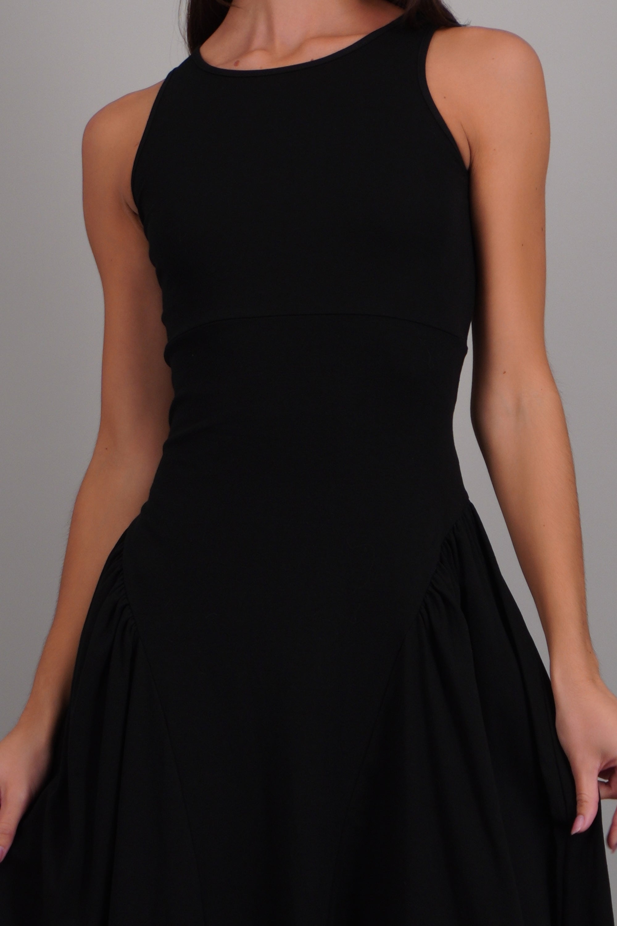 Vestido maxi son mangas cuello redondo NEGRO