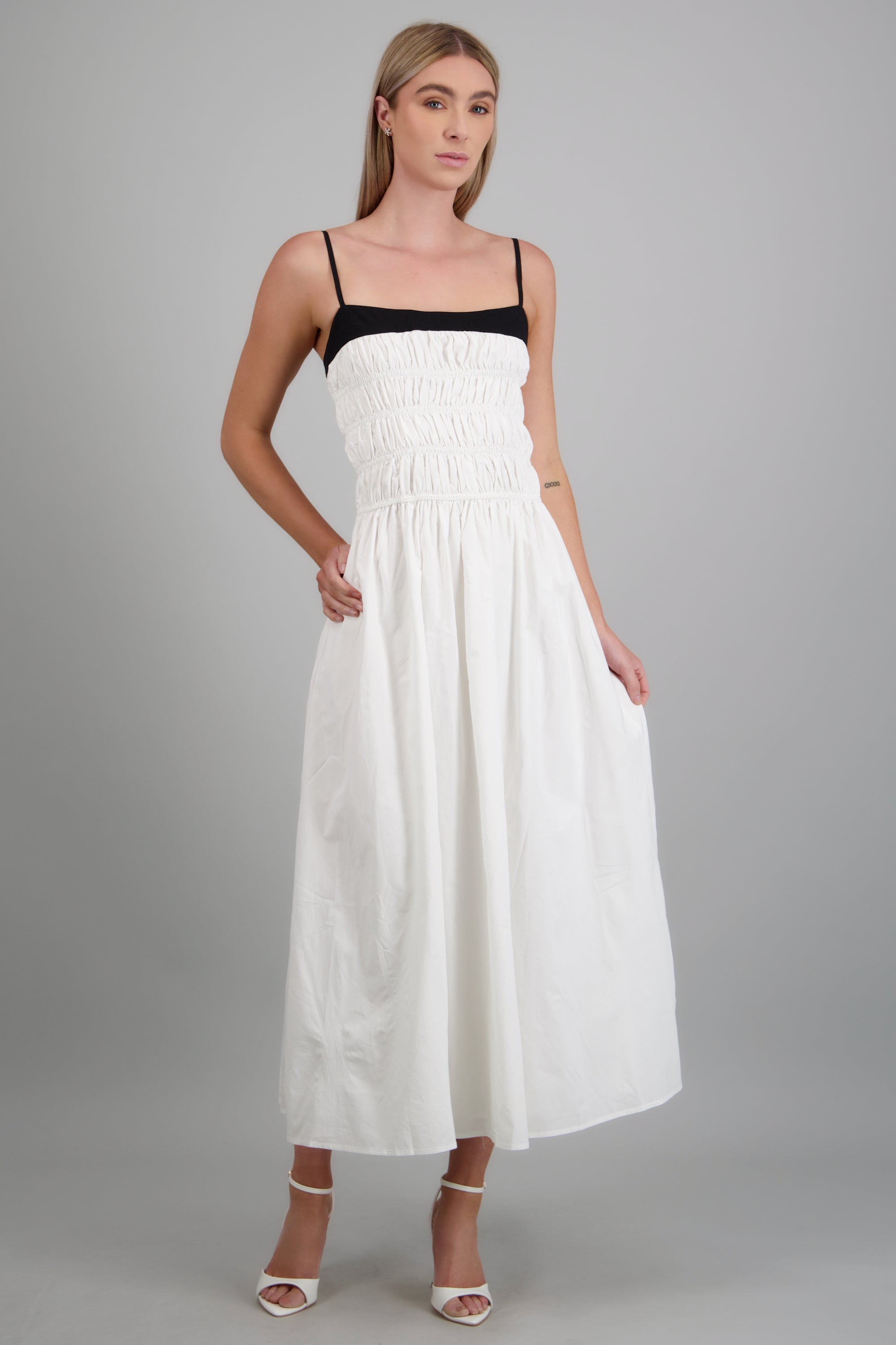 Vestido midi smock detalle contraste BLANCO COMBO