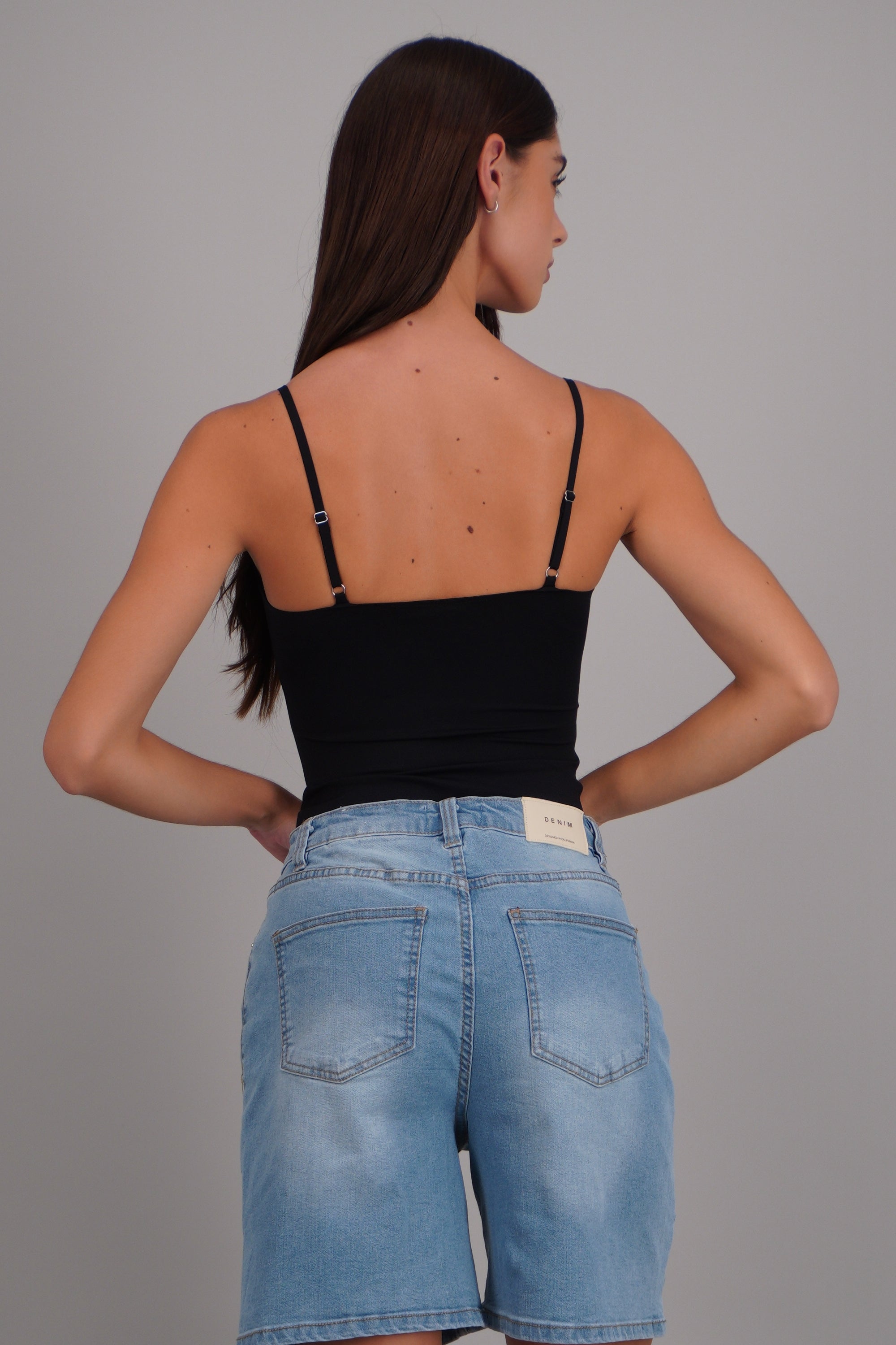 Bodysuit tirantes escote recto NEGRO