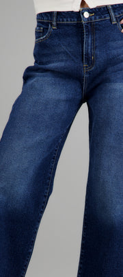 MEDIUM WASH