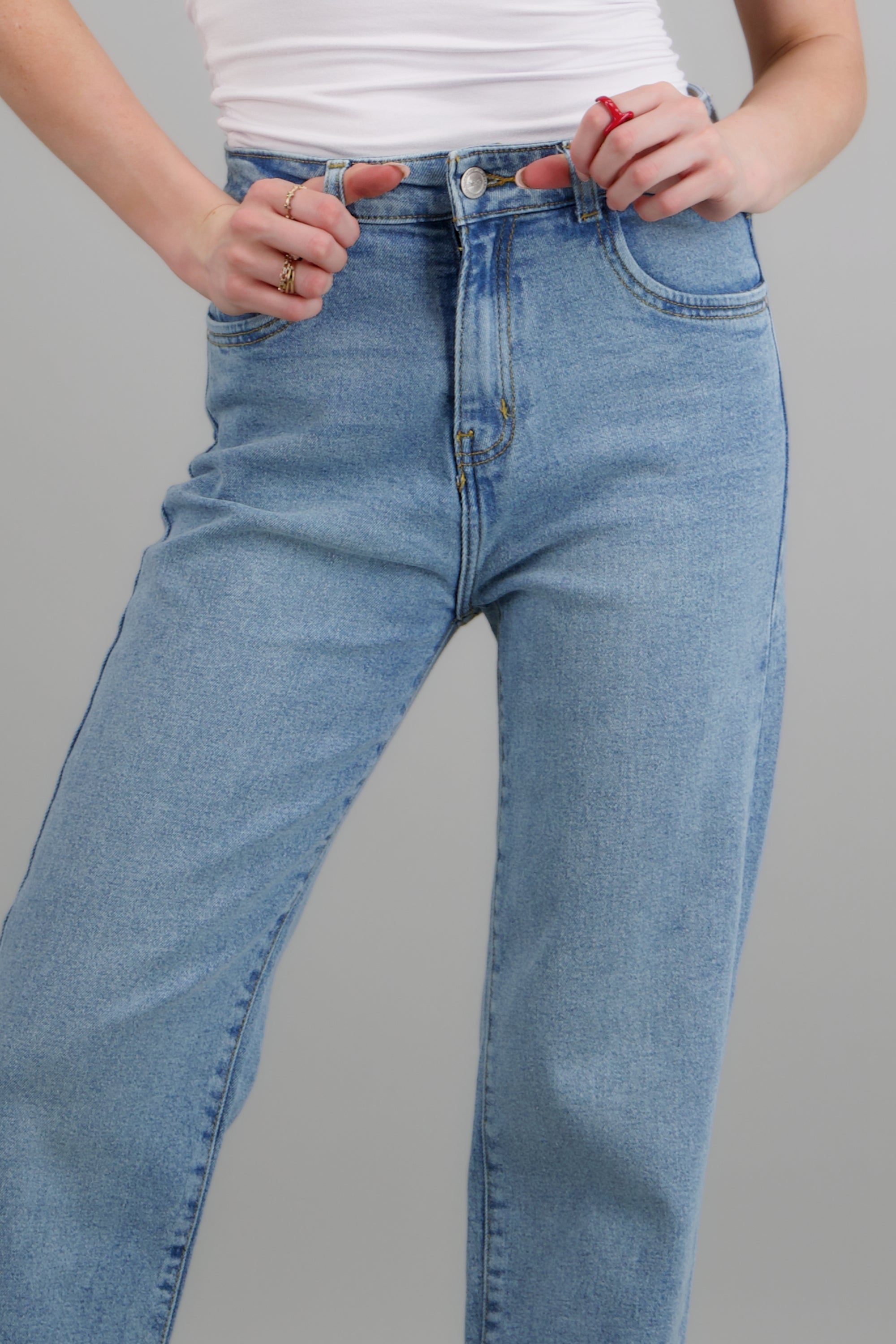 Jeans straight mid rise MEDIUM WASH