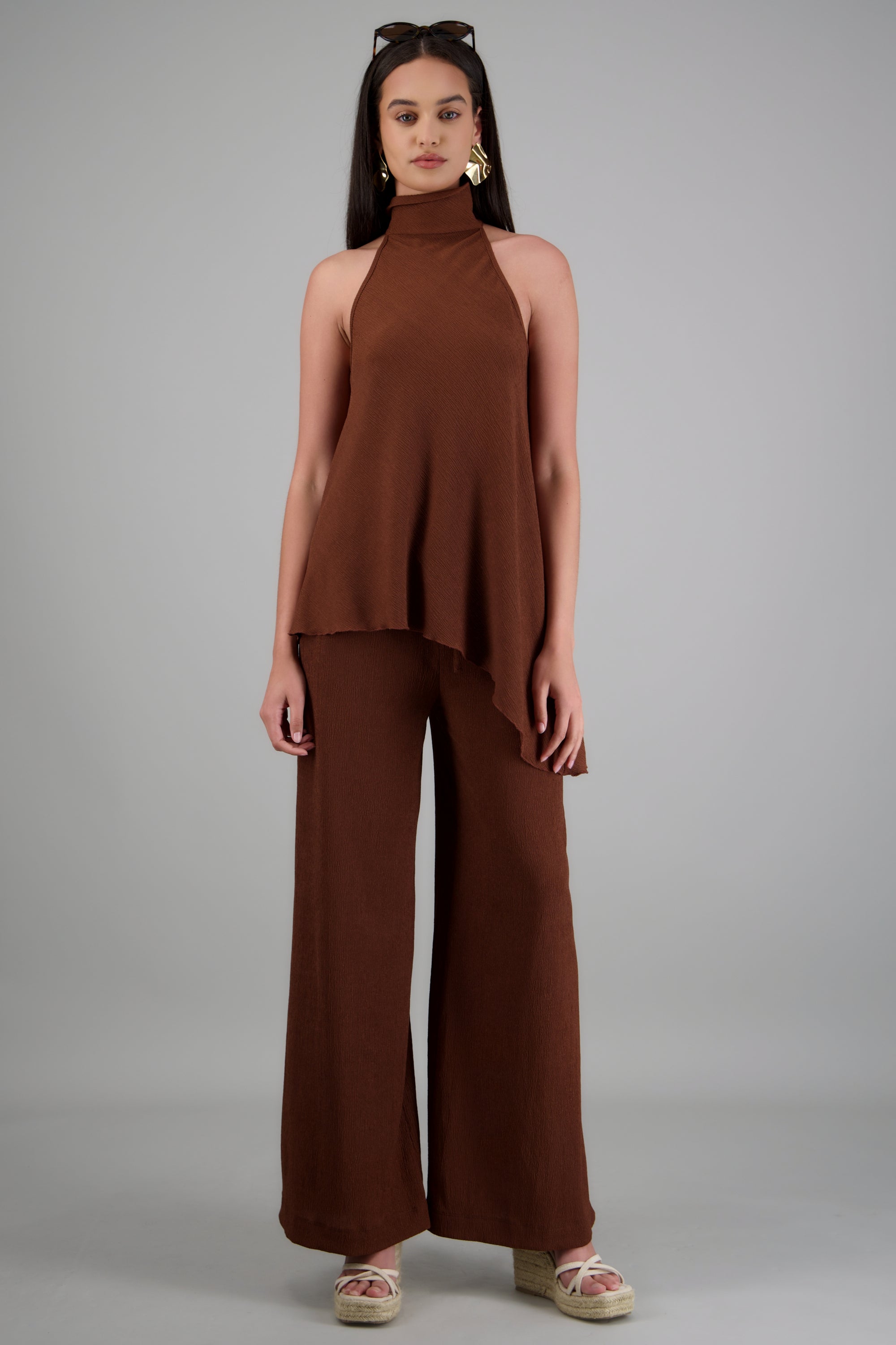 Pantalon jareta funcional textura CHOCOLATE