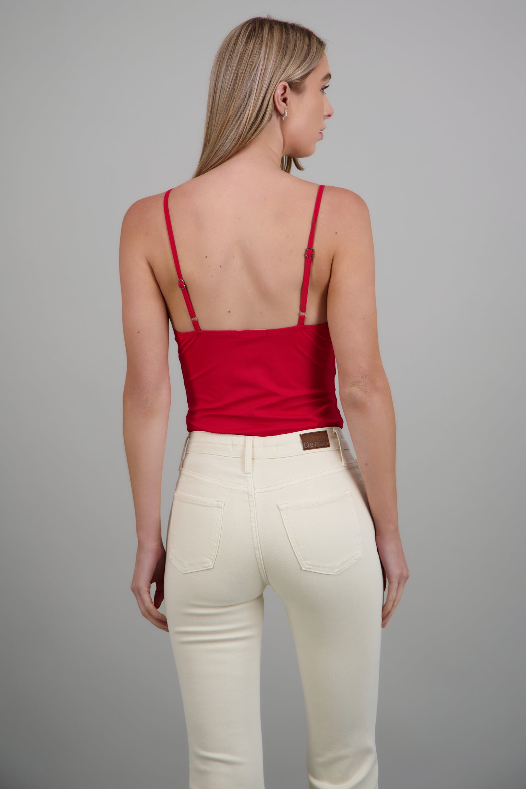 Body tirantes escote v ROJO