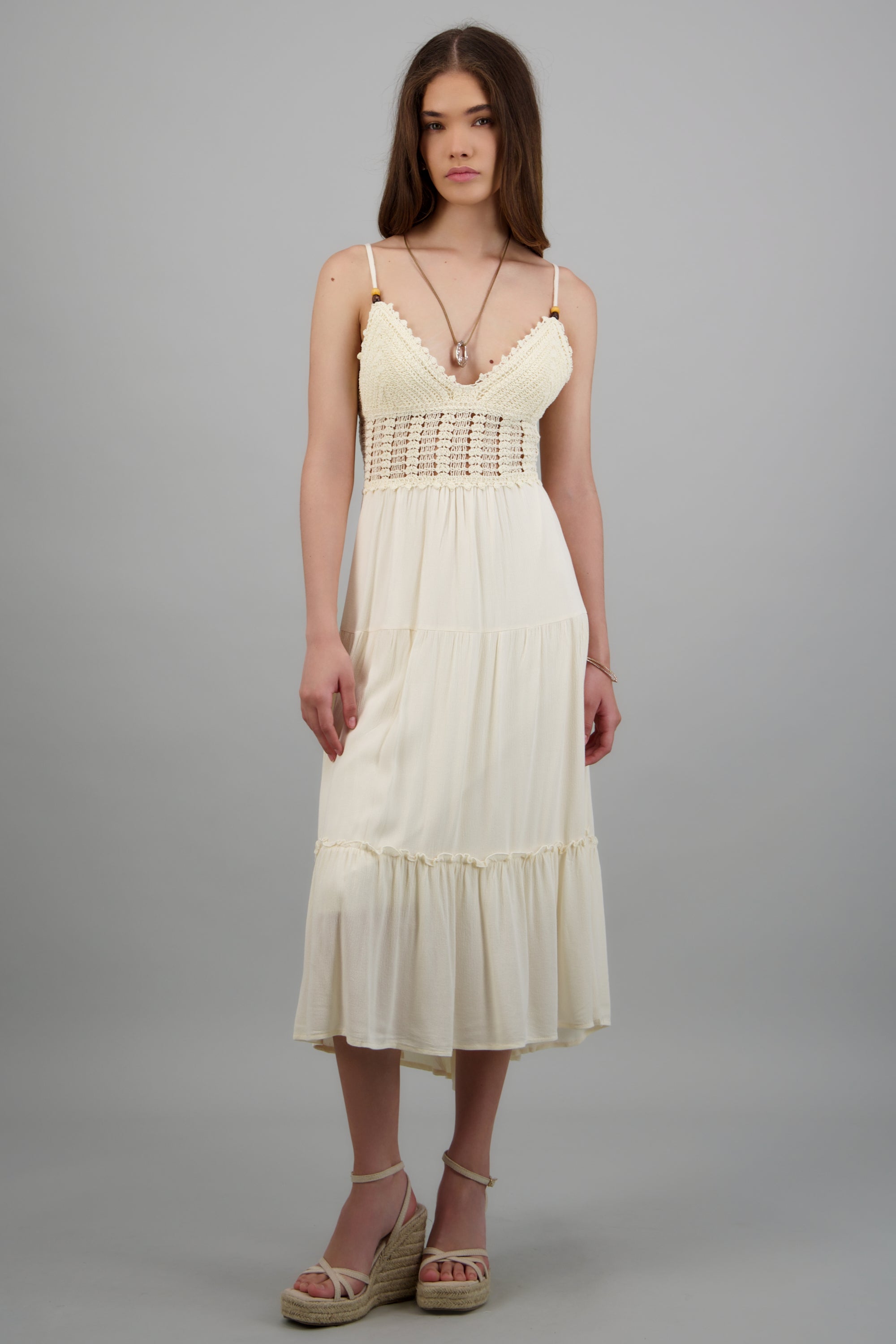 Vestido con crochet liso ARENA