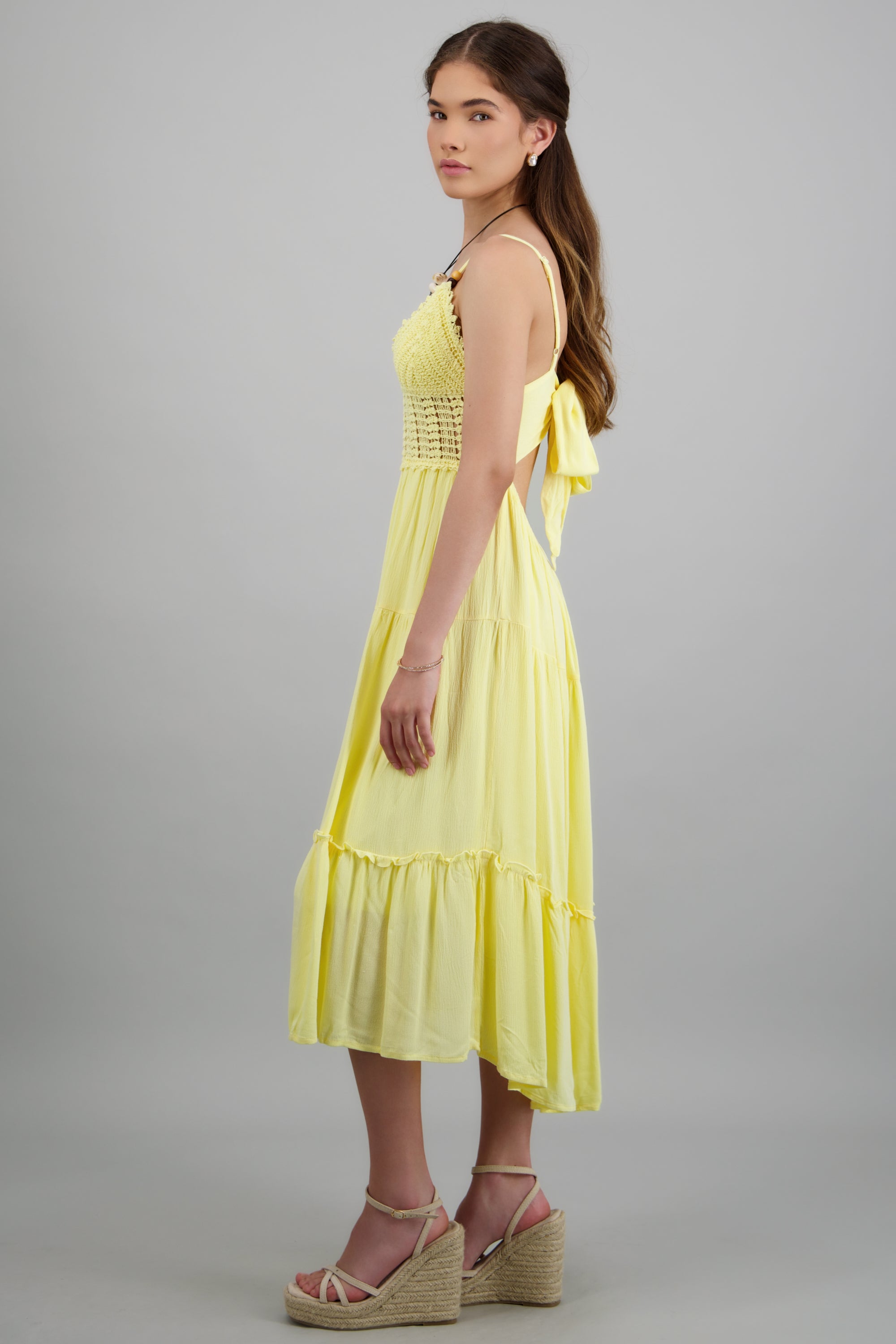 Vestido con crochet liso AMARILLO PASTEL