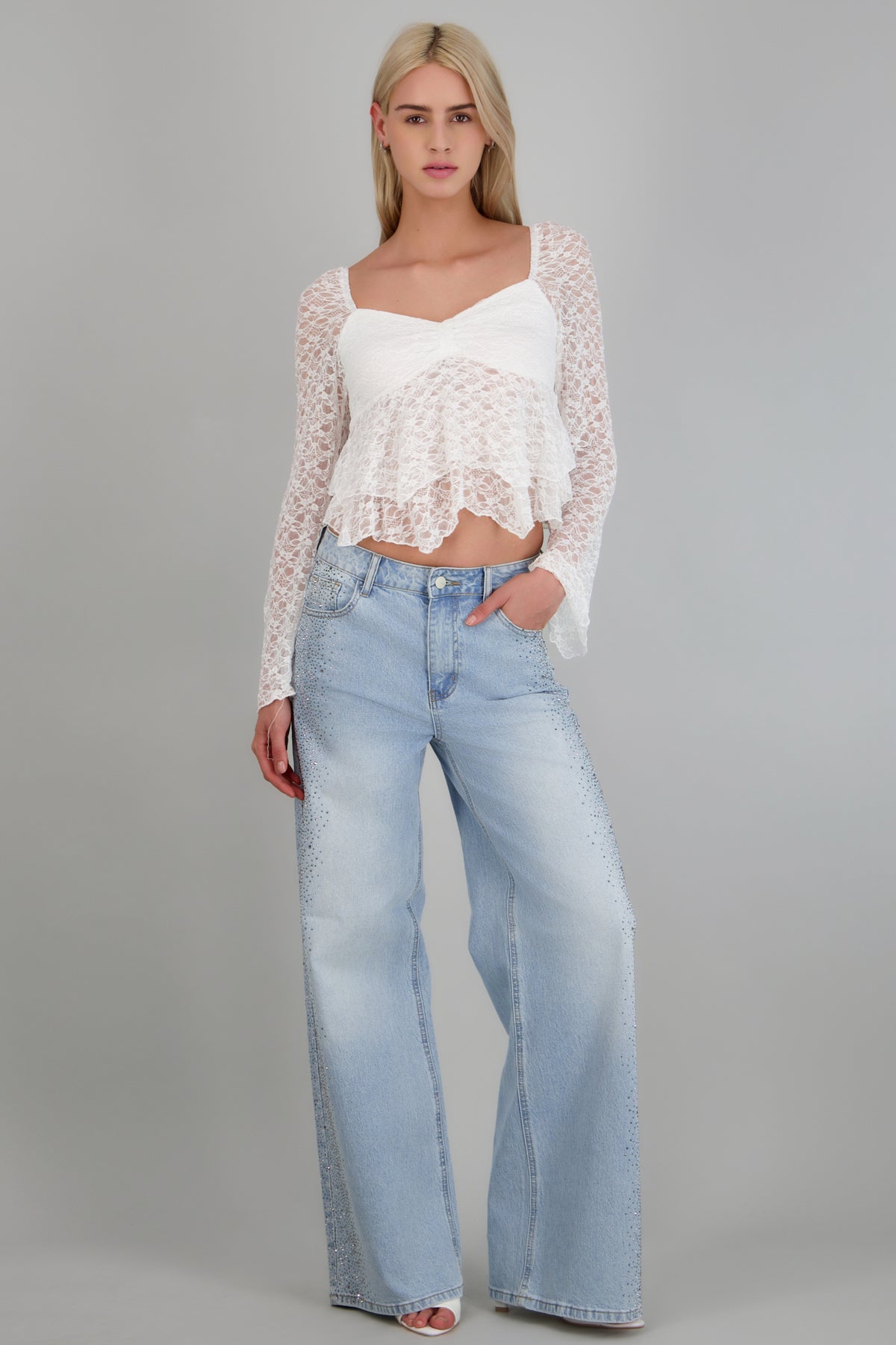 Straight wide jeans brillos costado LIGHT WASH