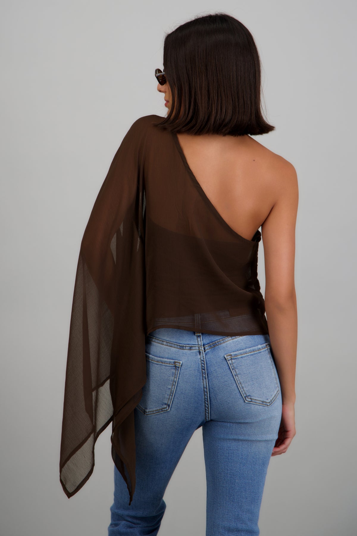DARK BROWN