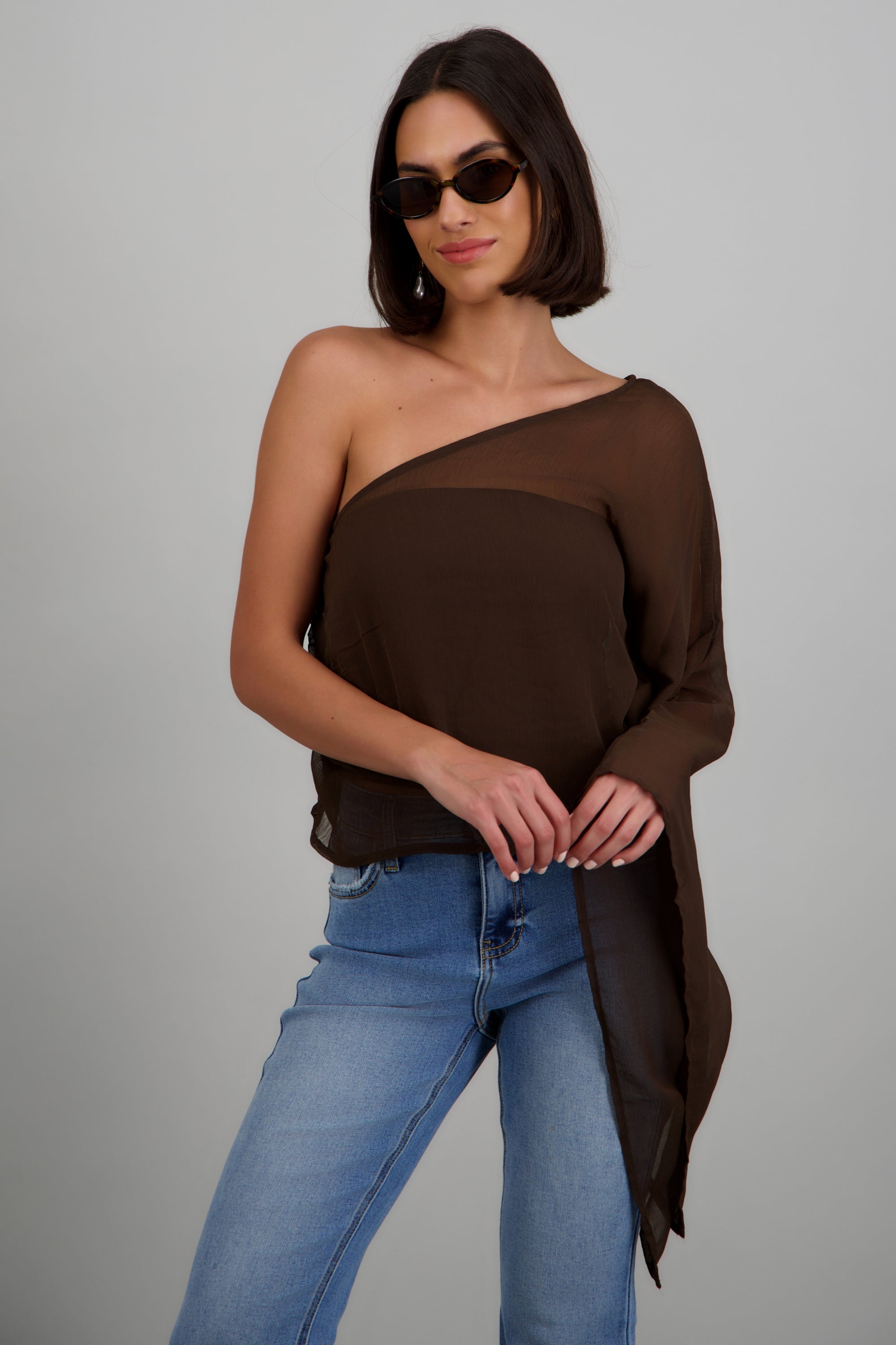 Blusa capa asimetrico CAFE OBSCURO