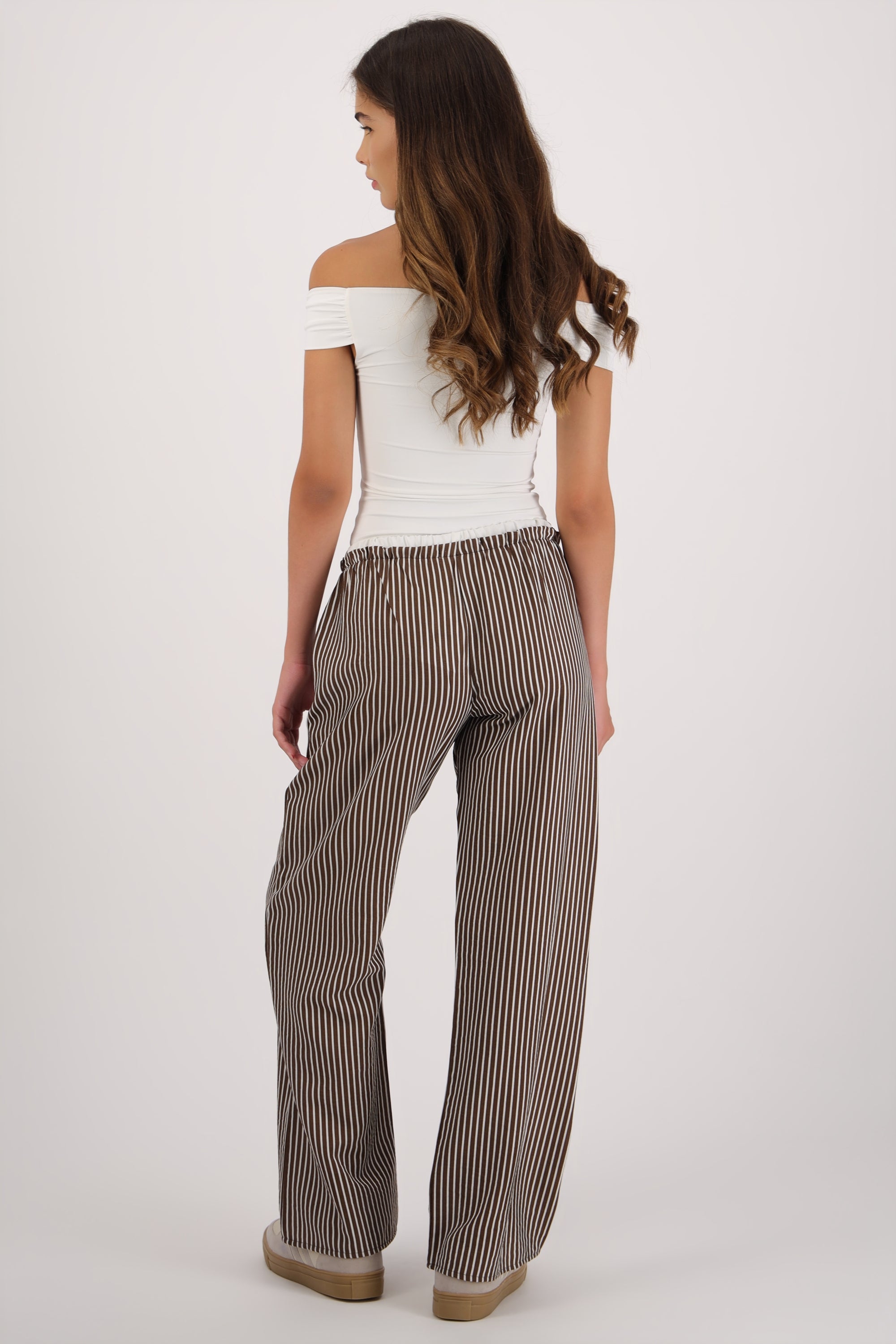 Pantalon de rayas pretina con contraste CHOCOLATE