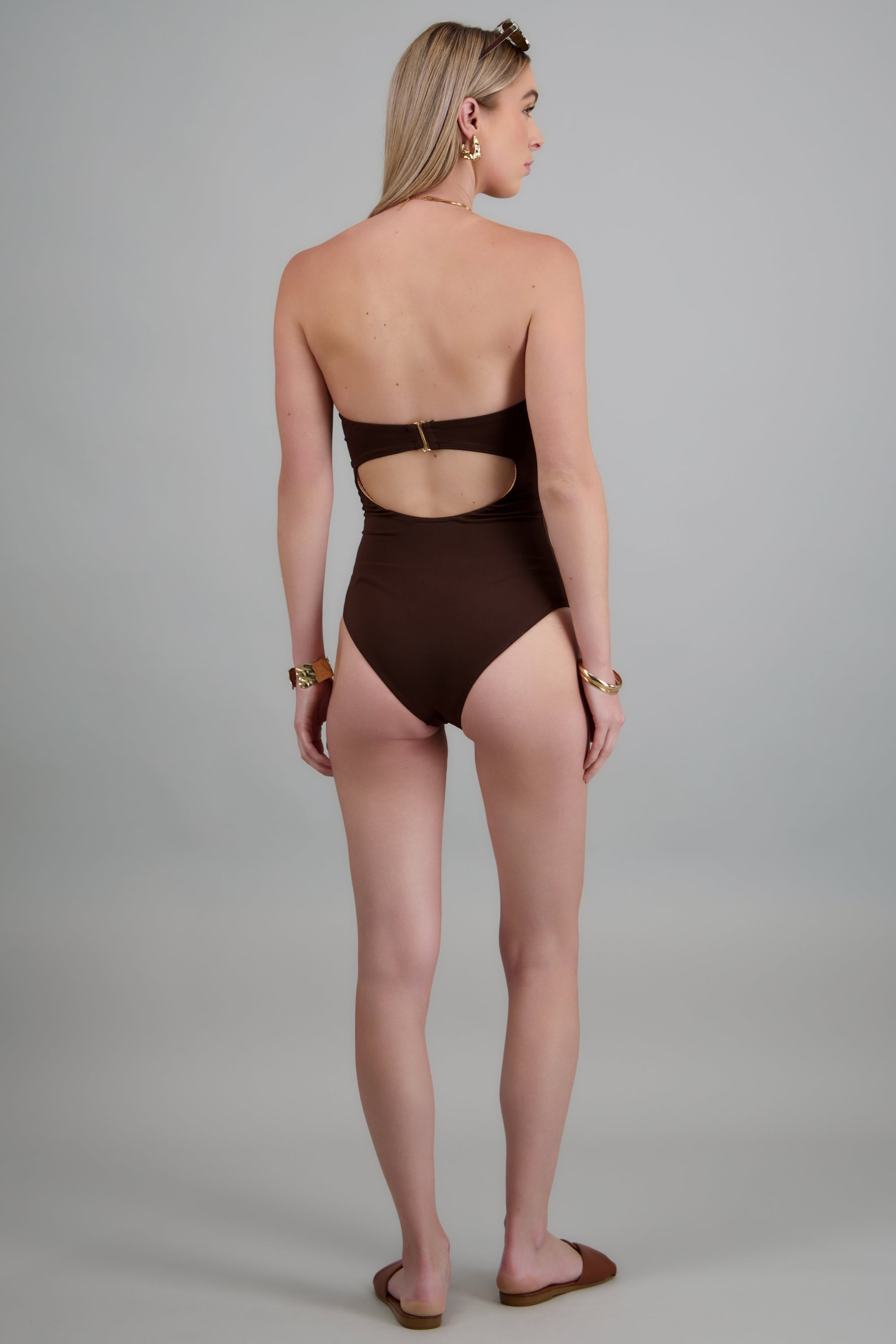 Traje de baño concha cut out CAFE