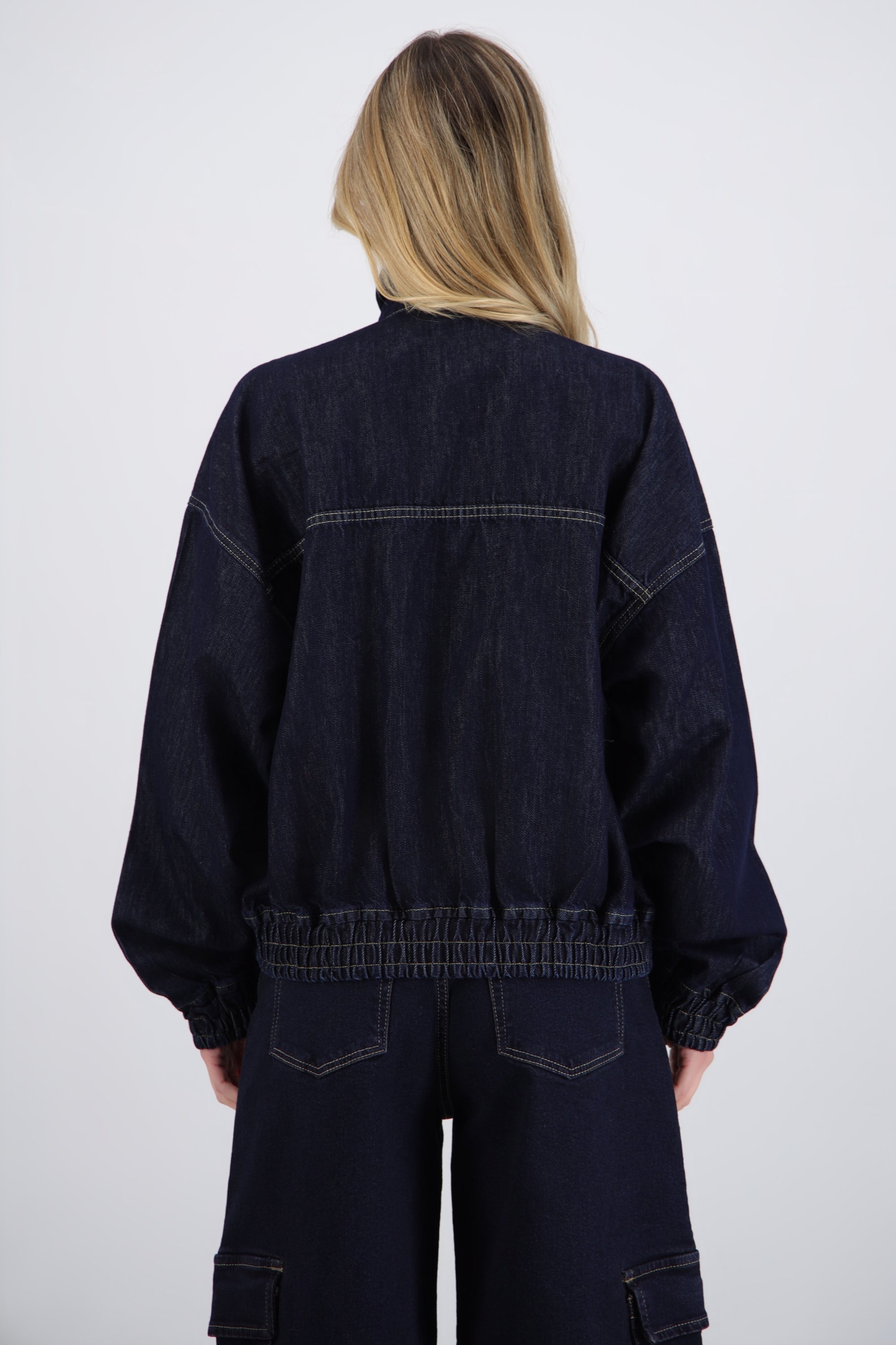 Chamarra bomber oversize