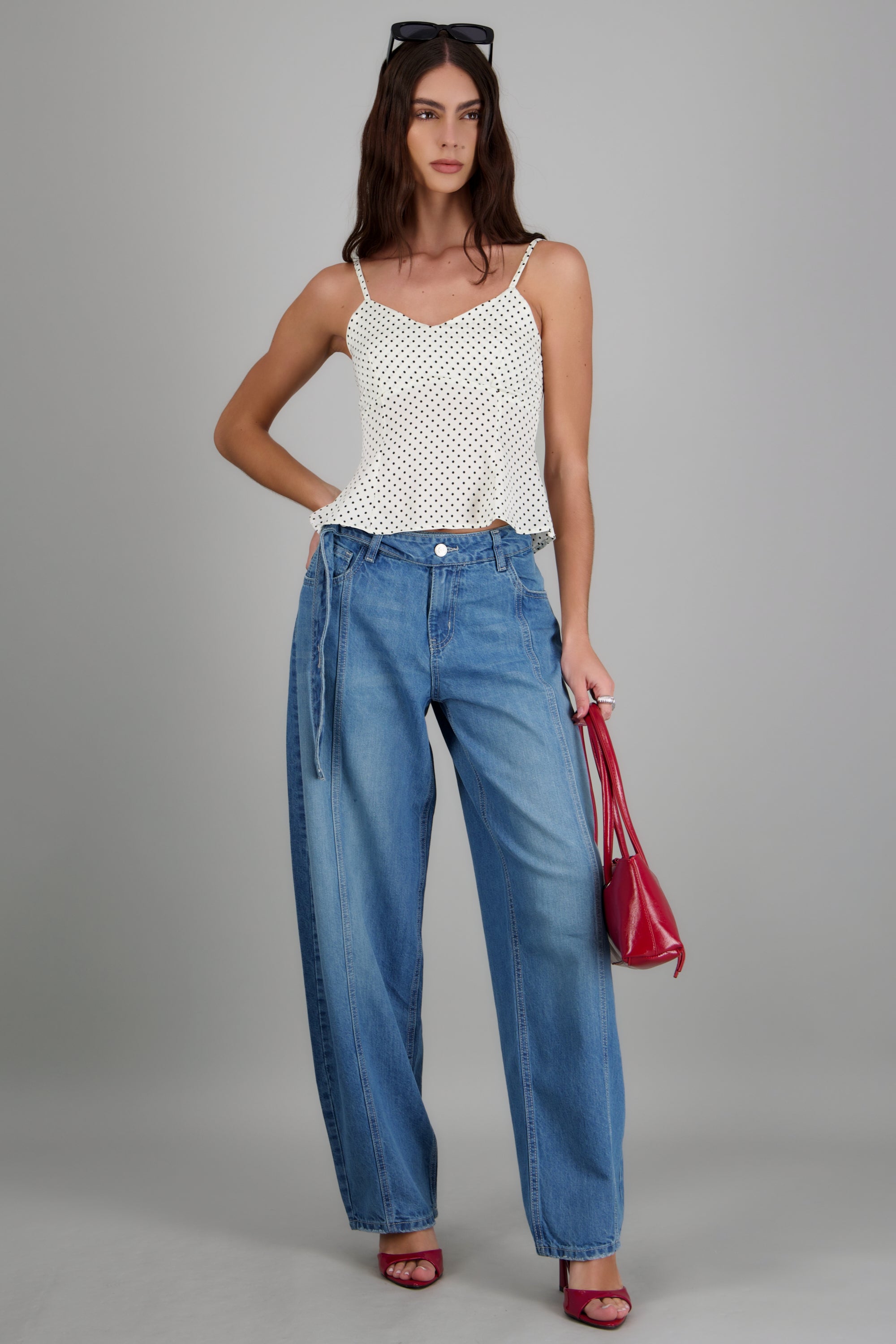 Jeans barrel cinturon MEDIUM WASH