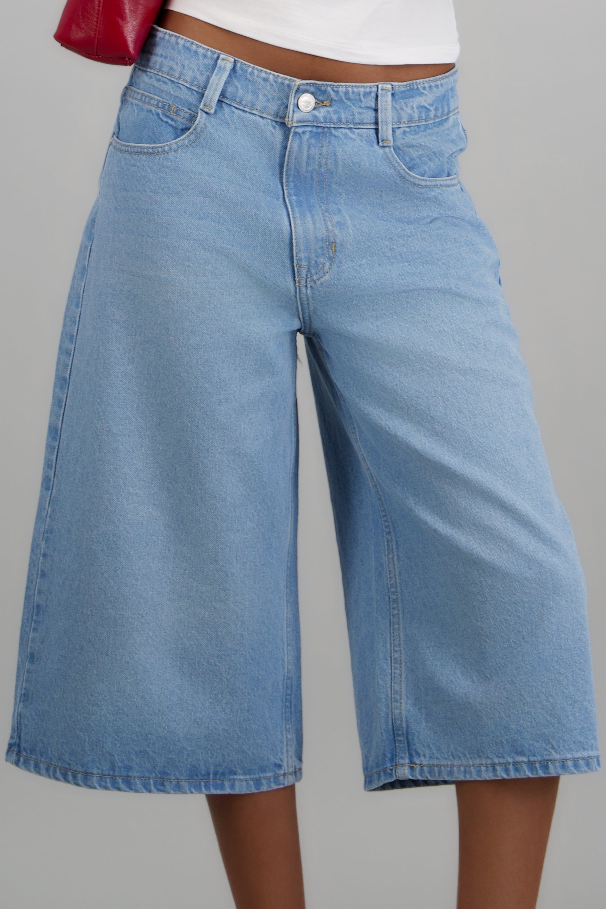 Bermuda denim entintada LIGHT WASH