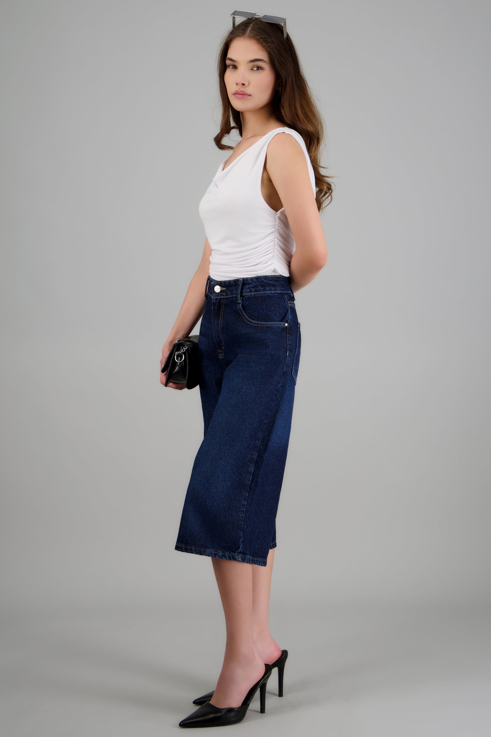 Bermuda denim entintada DARK WASH