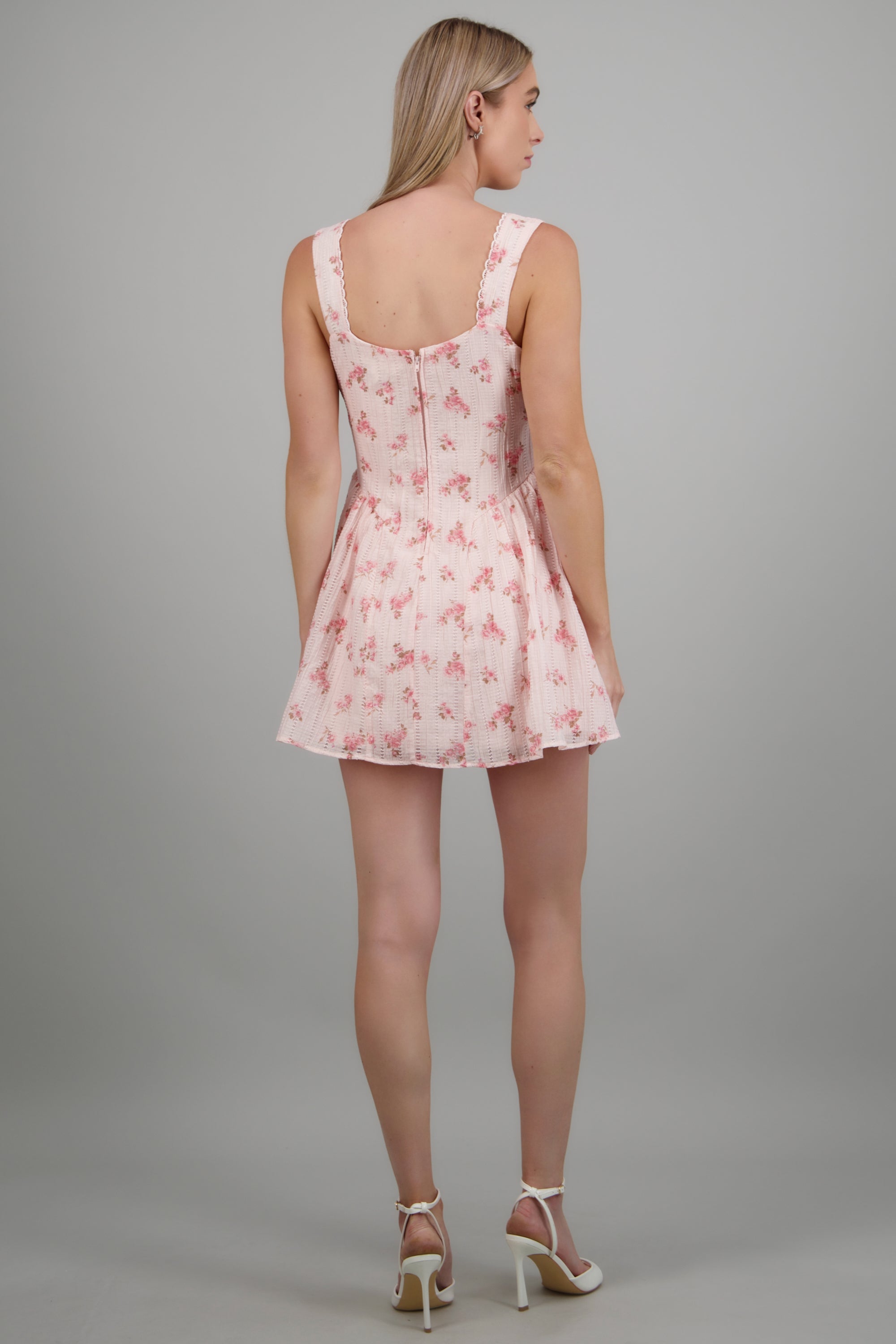 Vestido mini detalle flores ROSA PASTEL