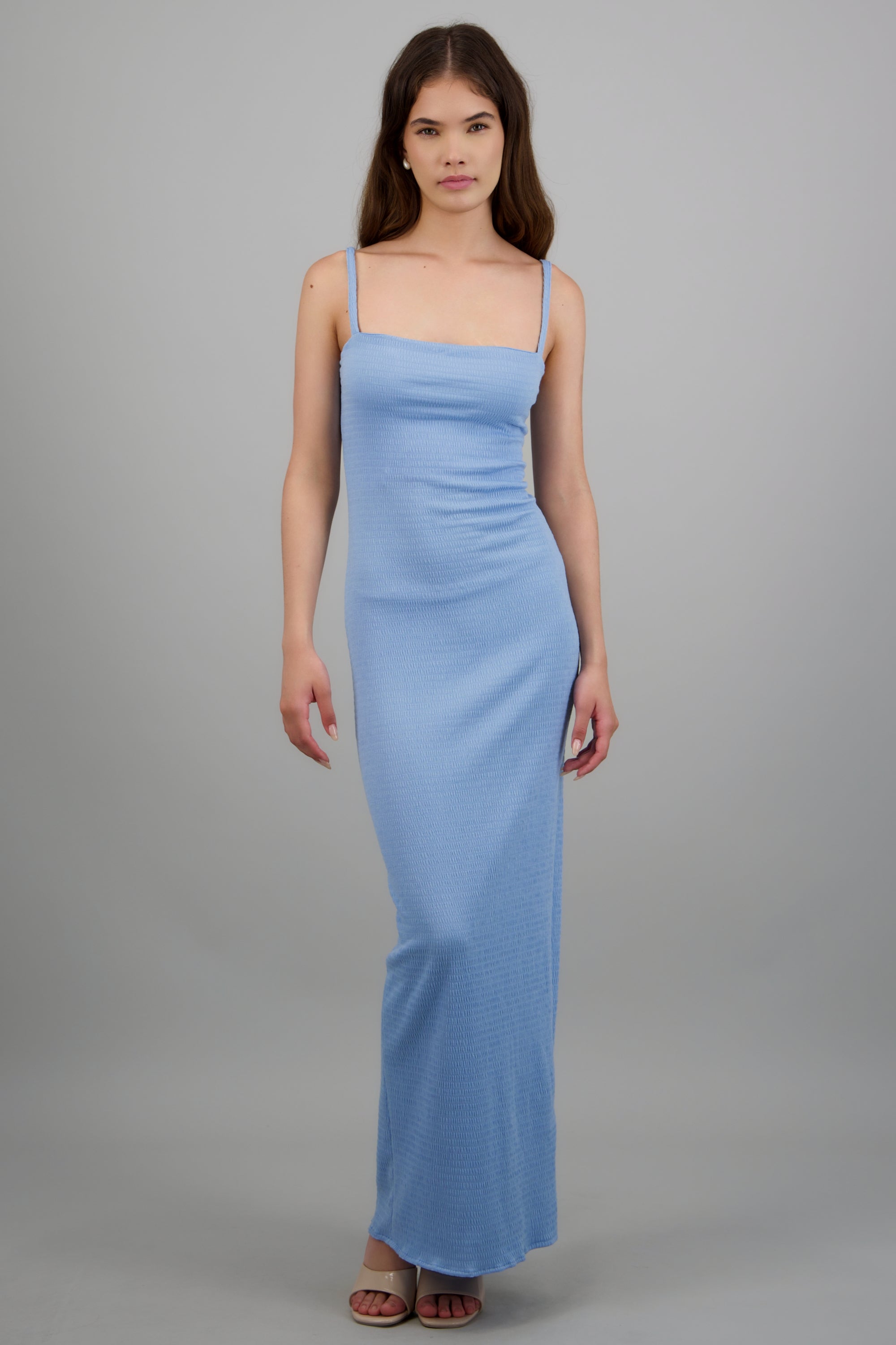 Vestido maxi tirantes detalle textura AZUL PASTEL