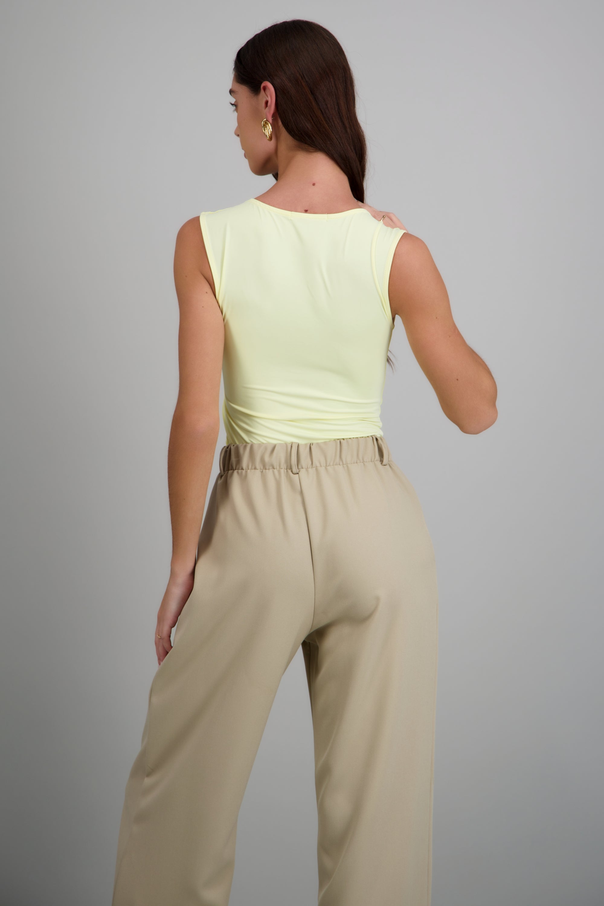 PASTEL YELLOW