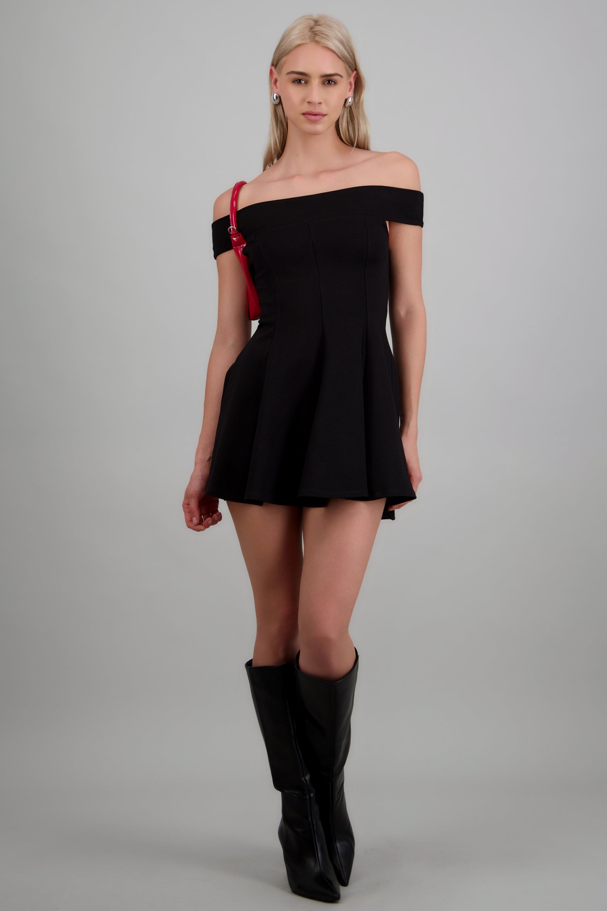 Vestido mini off shoulder NEGRO