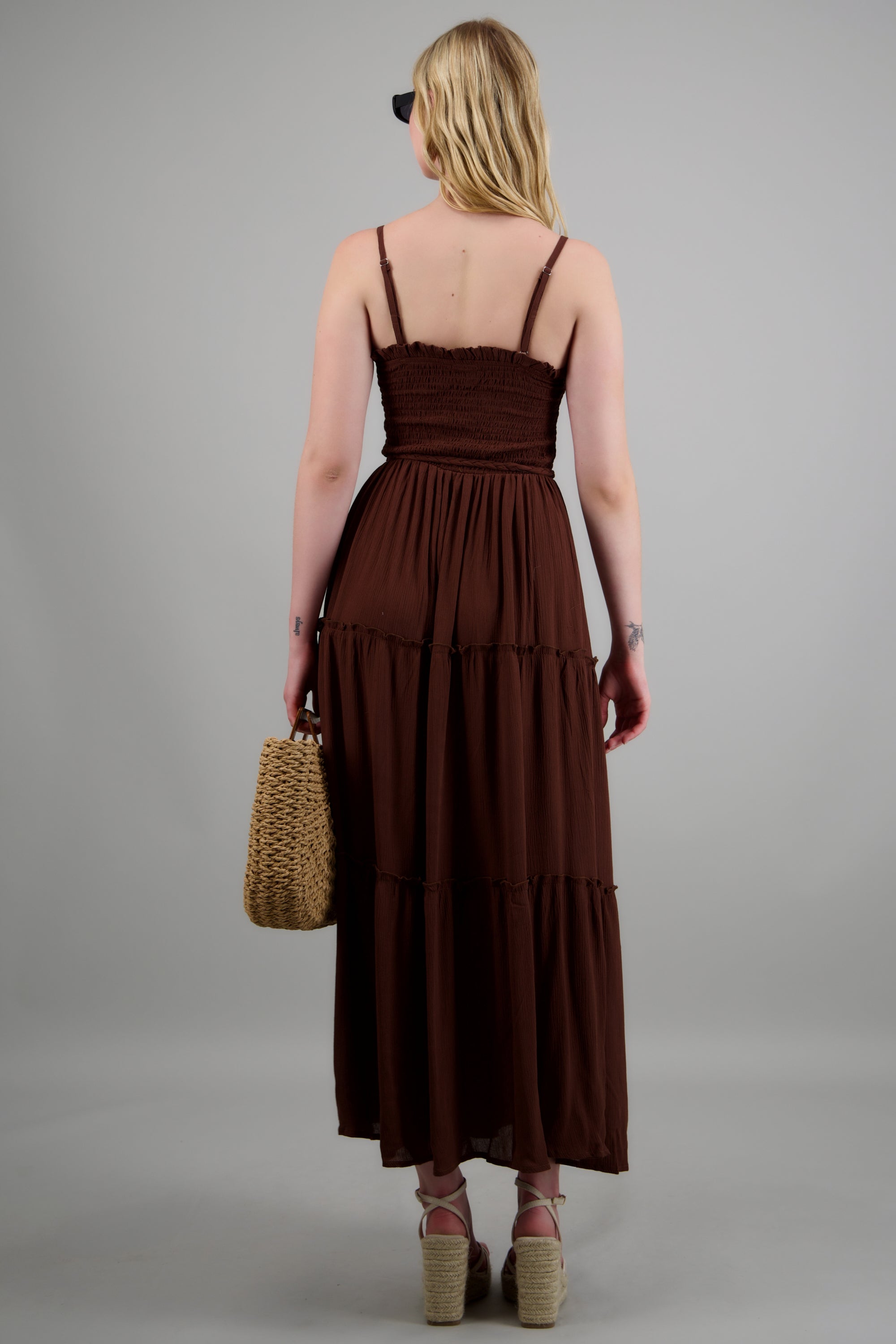 Vestido maxi con cinturon trenzado CHOCOLATE