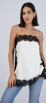 Top de satin con detalles de encaje