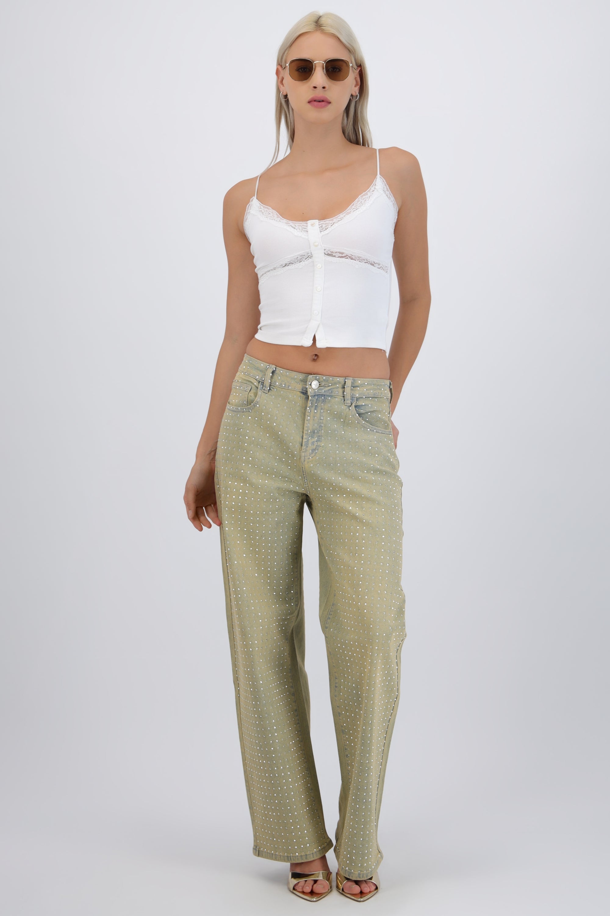 Jeans straight con brillos
